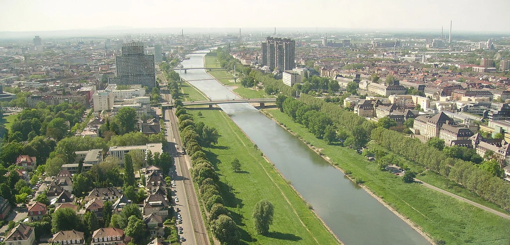 Photo showing: Fernmeldeturm Mannheim