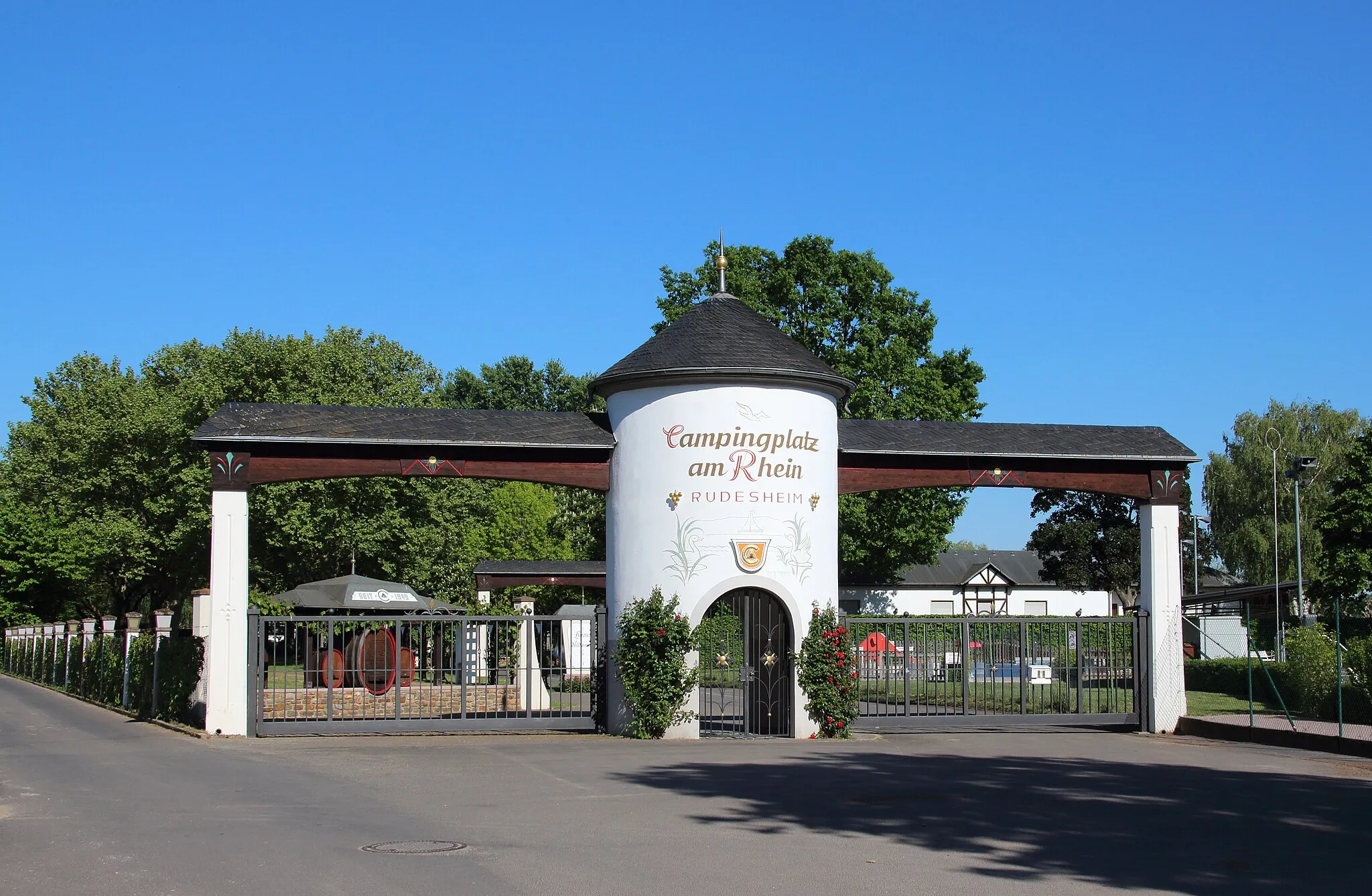 Photo showing: Campingplatz Rüdesheim am Rhein während der Covid-19-Pandemie im Mai 2020.