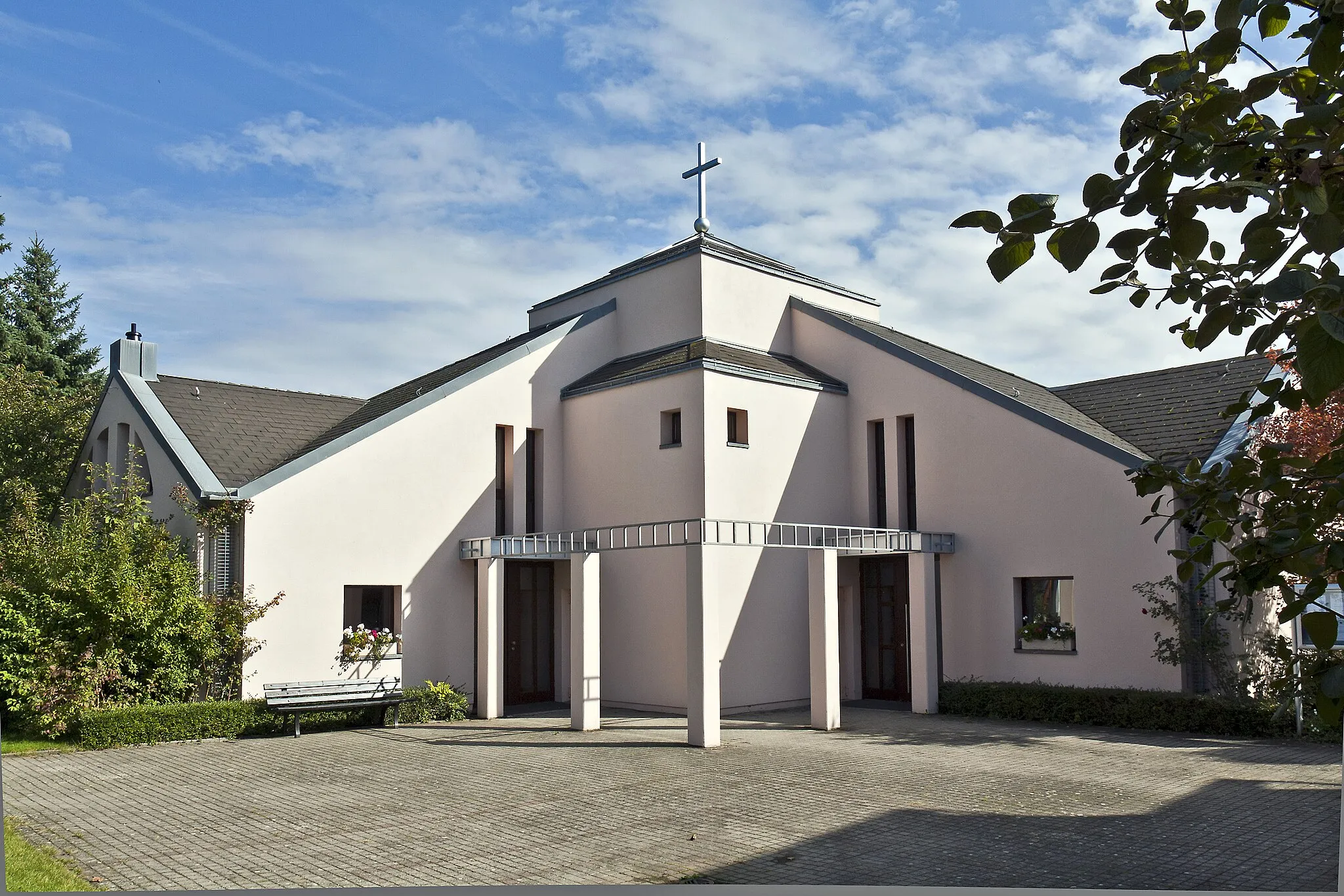 Photo showing: Zornheim, Evangelische Pfarrkirche