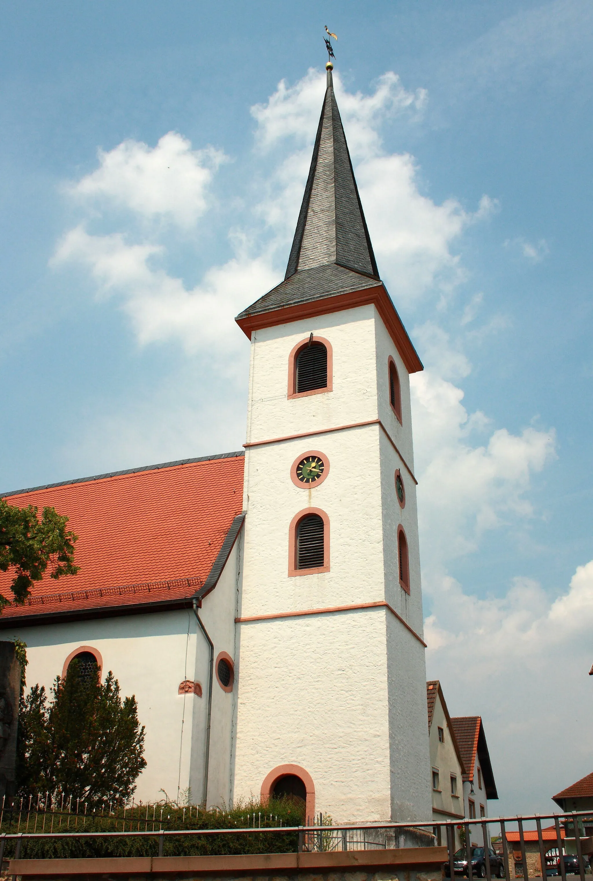 Photo showing: Stadecken-Elsheim, Evangelische Pfarrkirche in Stadecken
