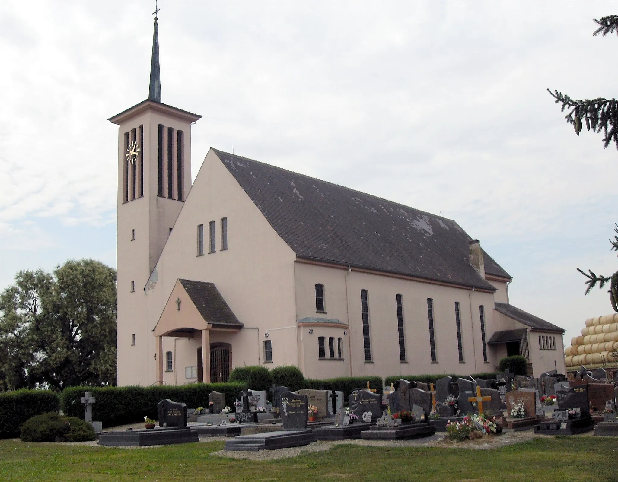 Photo showing: L'église Saint-Georges à Stundwiller