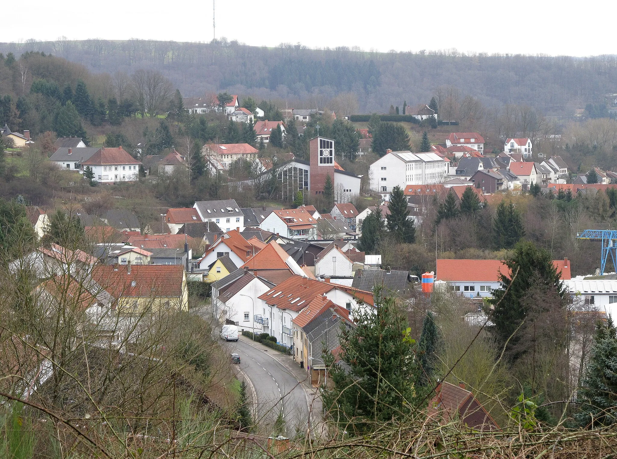 Photo showing: Blick vom Gänshorn auf Lautzkirchen, einem Stadtteil von Blieskastel, Saarland