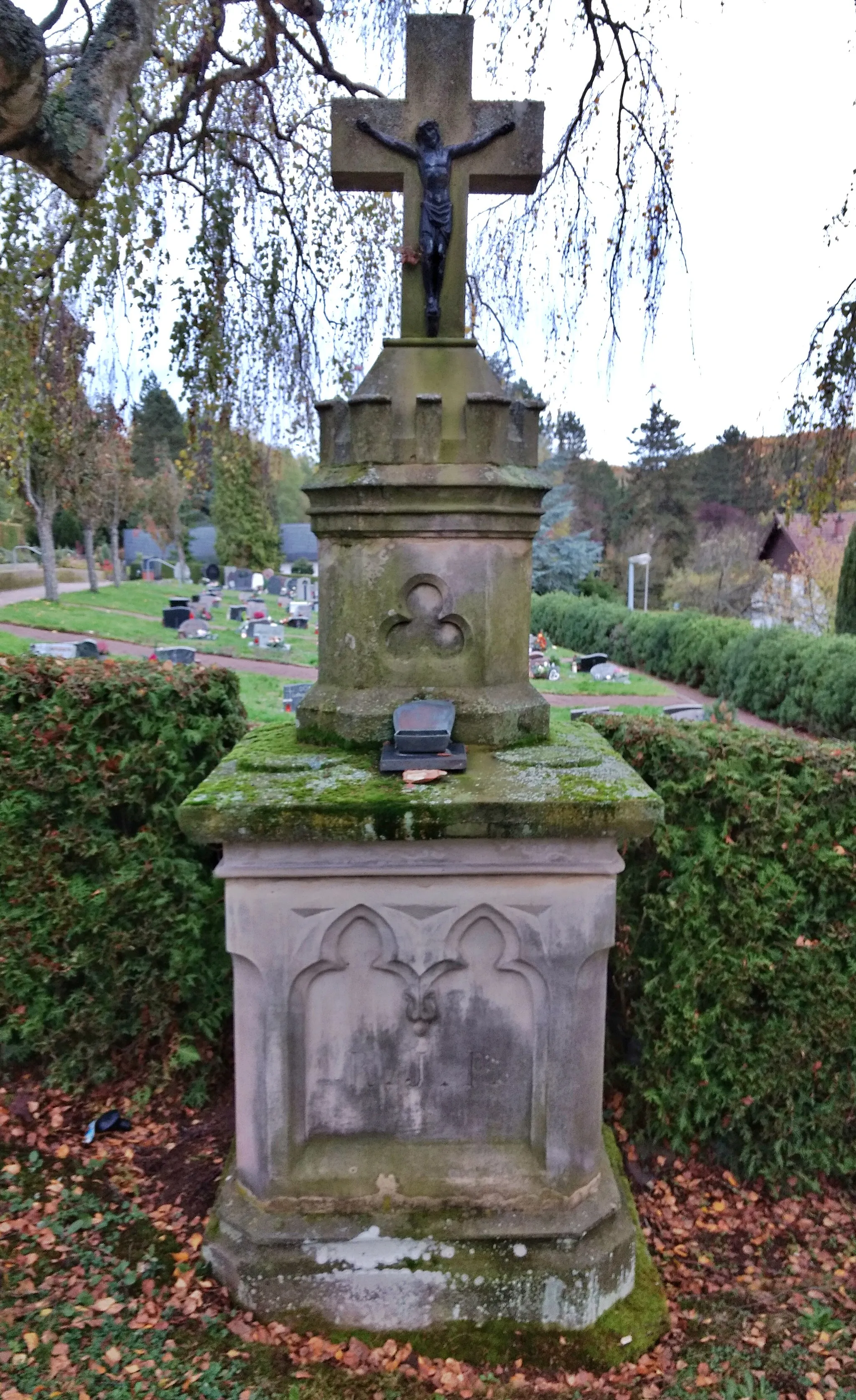 Photo showing: Friedhof Derlen