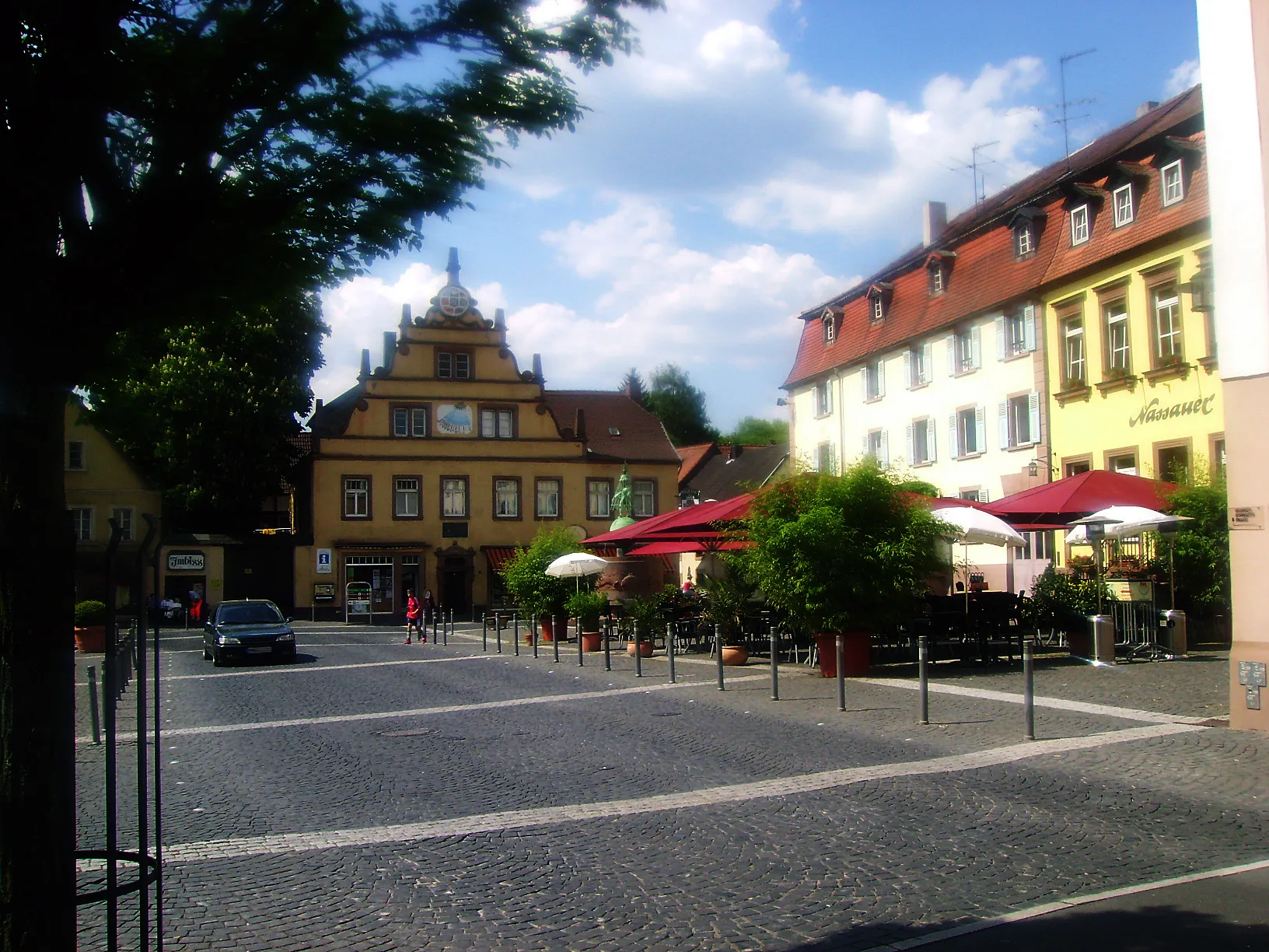 Photo showing: Blick auf den Schlosshof in der Altstadt von Ottweiler