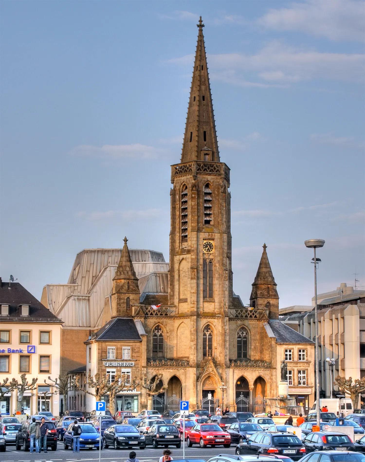 Photo showing: Ludwigskirche in Saarlouis, Architekt Kirchenschiff: Gottfried Böhm