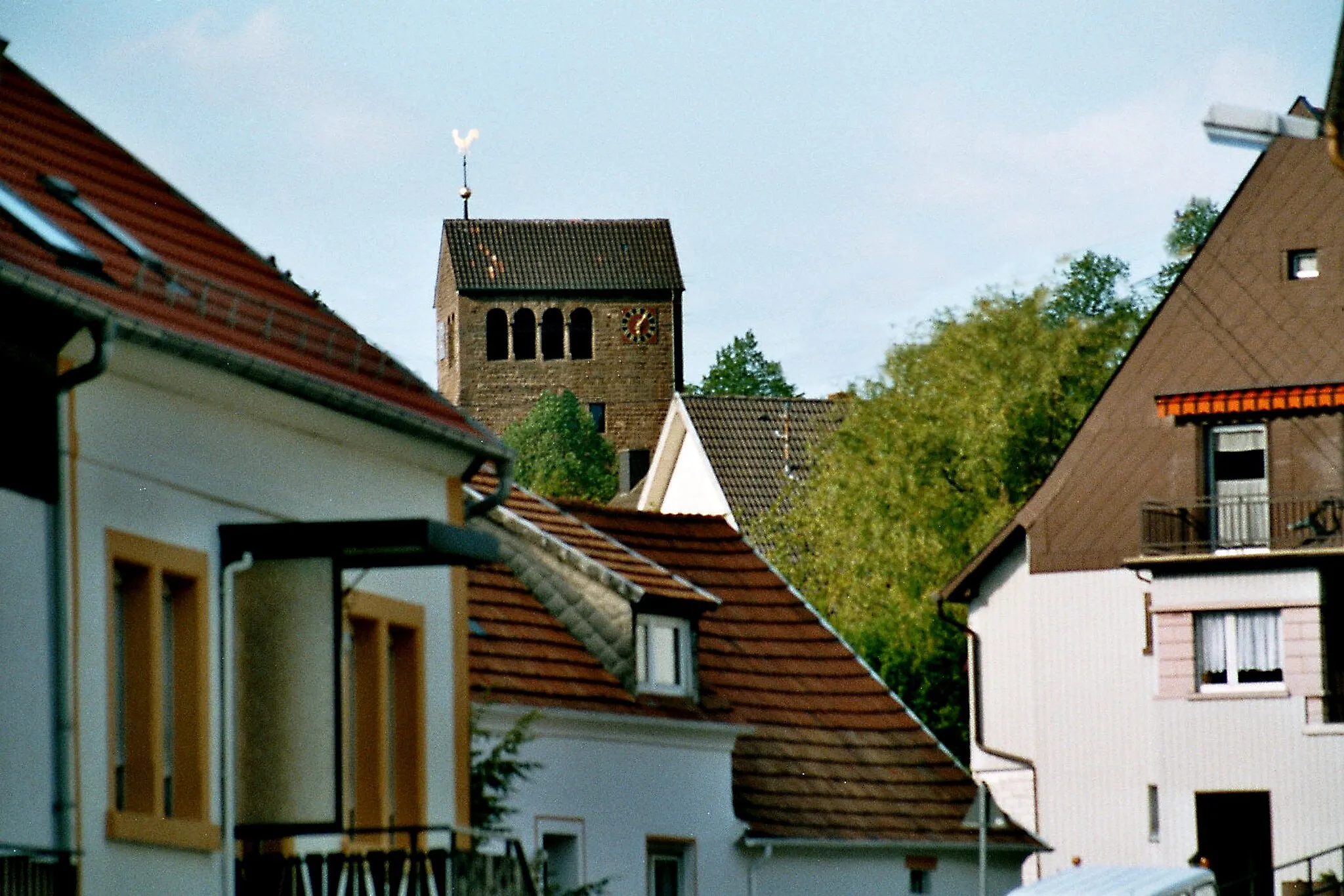 Photo showing: Herschweiler-Pettersheim,  view to the village church