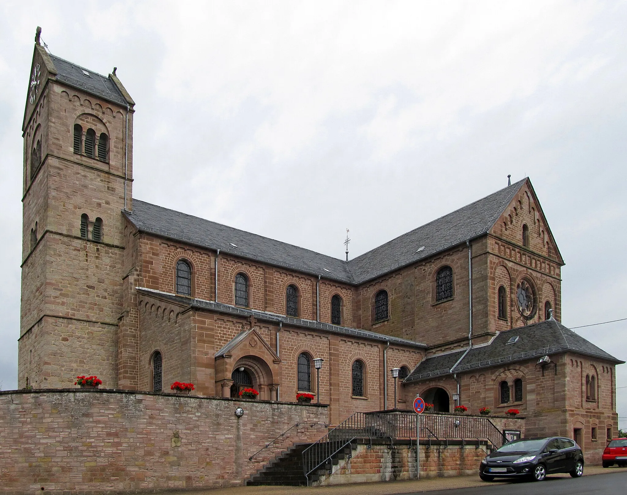 Photo showing: Die katholische Pfarrkirche St. Remigius in Bliesen, einem Stadtteil von St. Wendel, Saarland