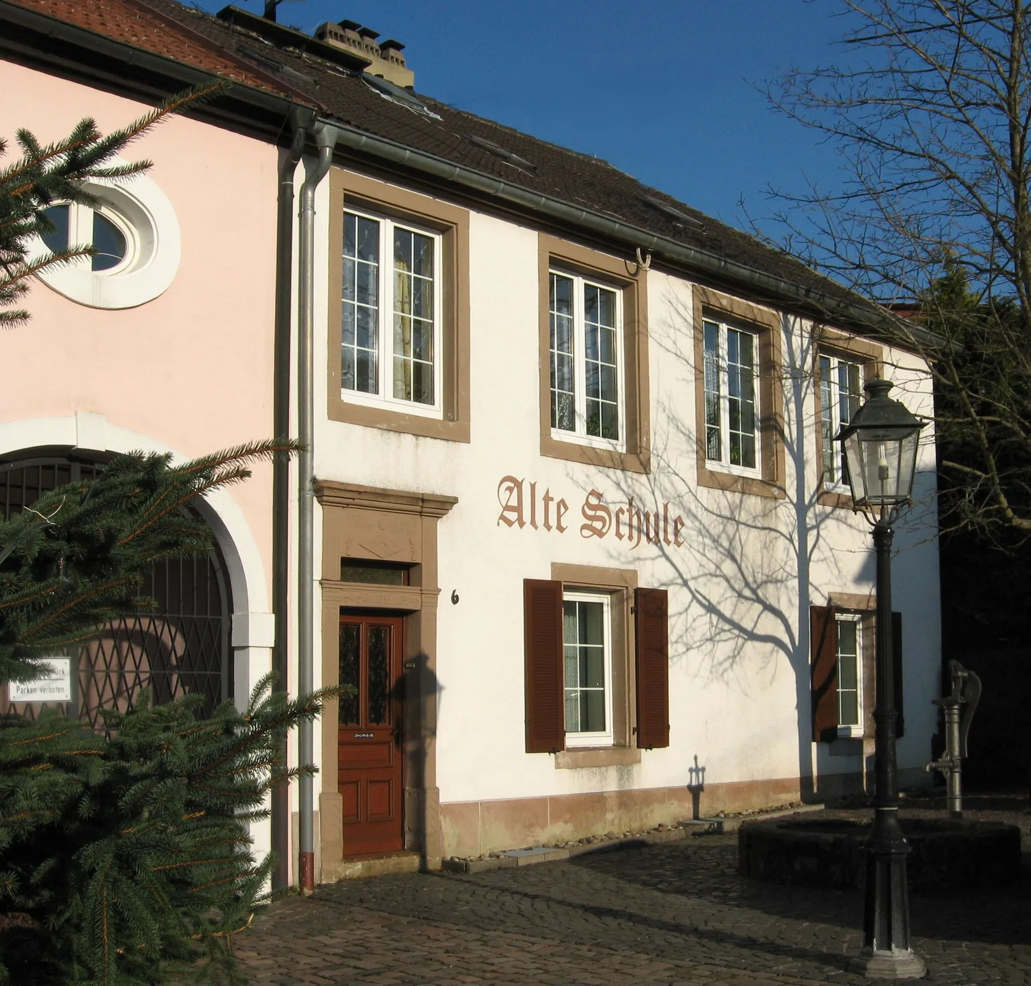 Photo showing: Alte Schule in de:Oberlimberg