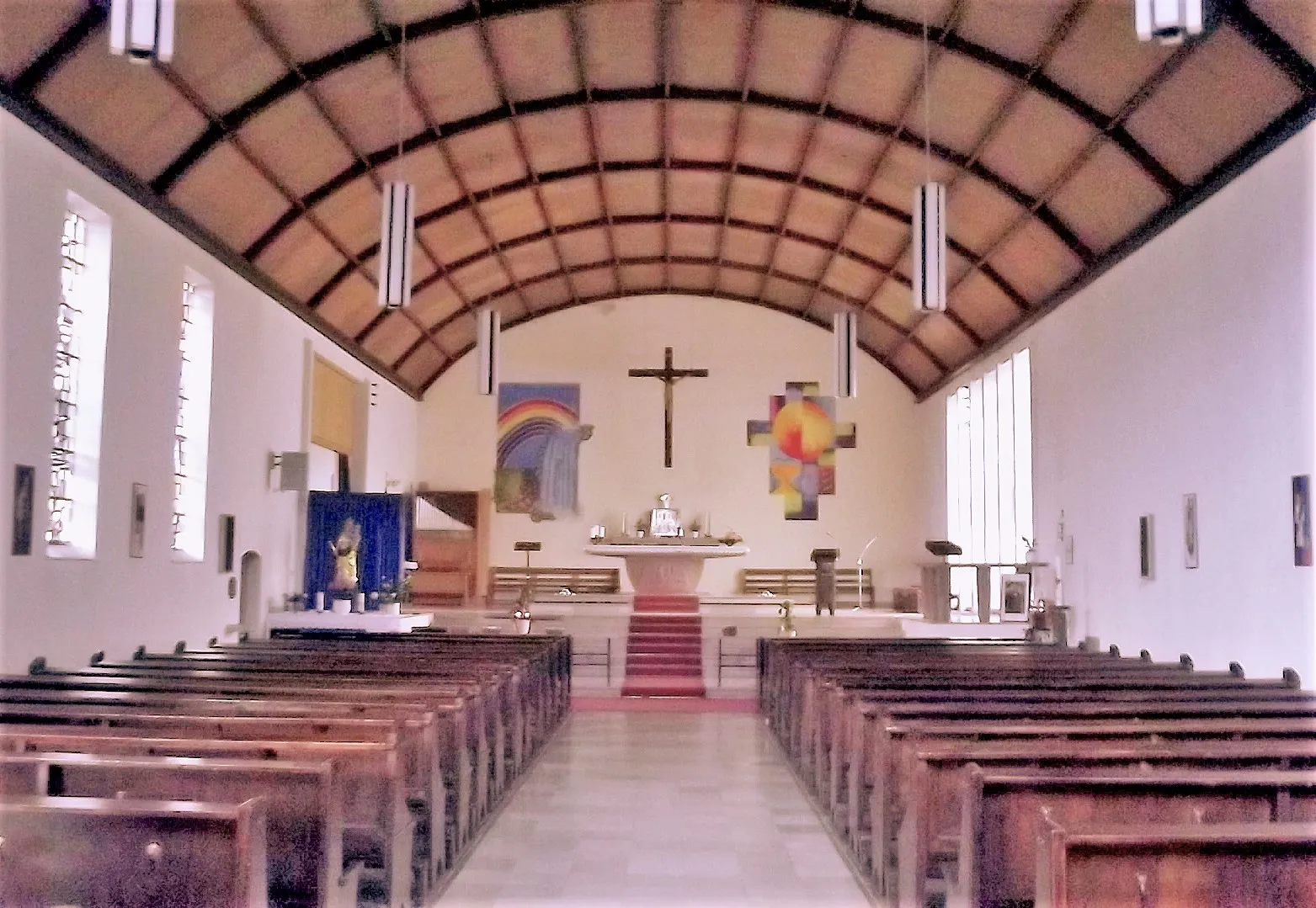 Photo showing: Interior of the roman catholic church in Dorf im Warndt, Saarland, Germany