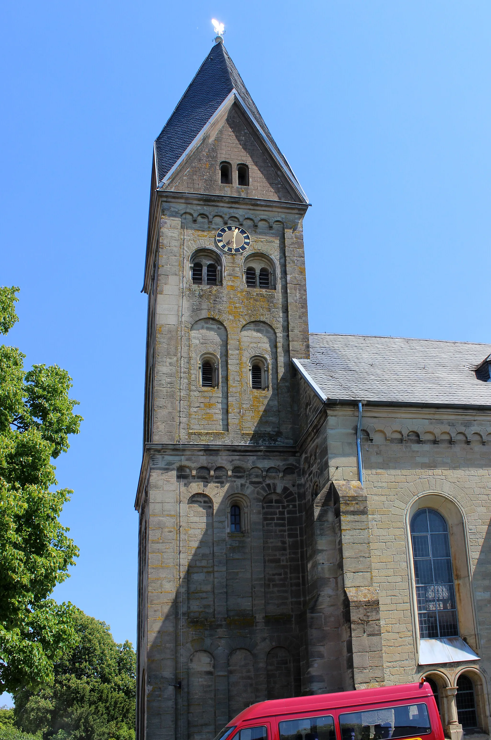 Photo showing: Die katholische Kirche St. Medardus in Neuforweiler, einem Stadtteil von Saarlouis, Saarland