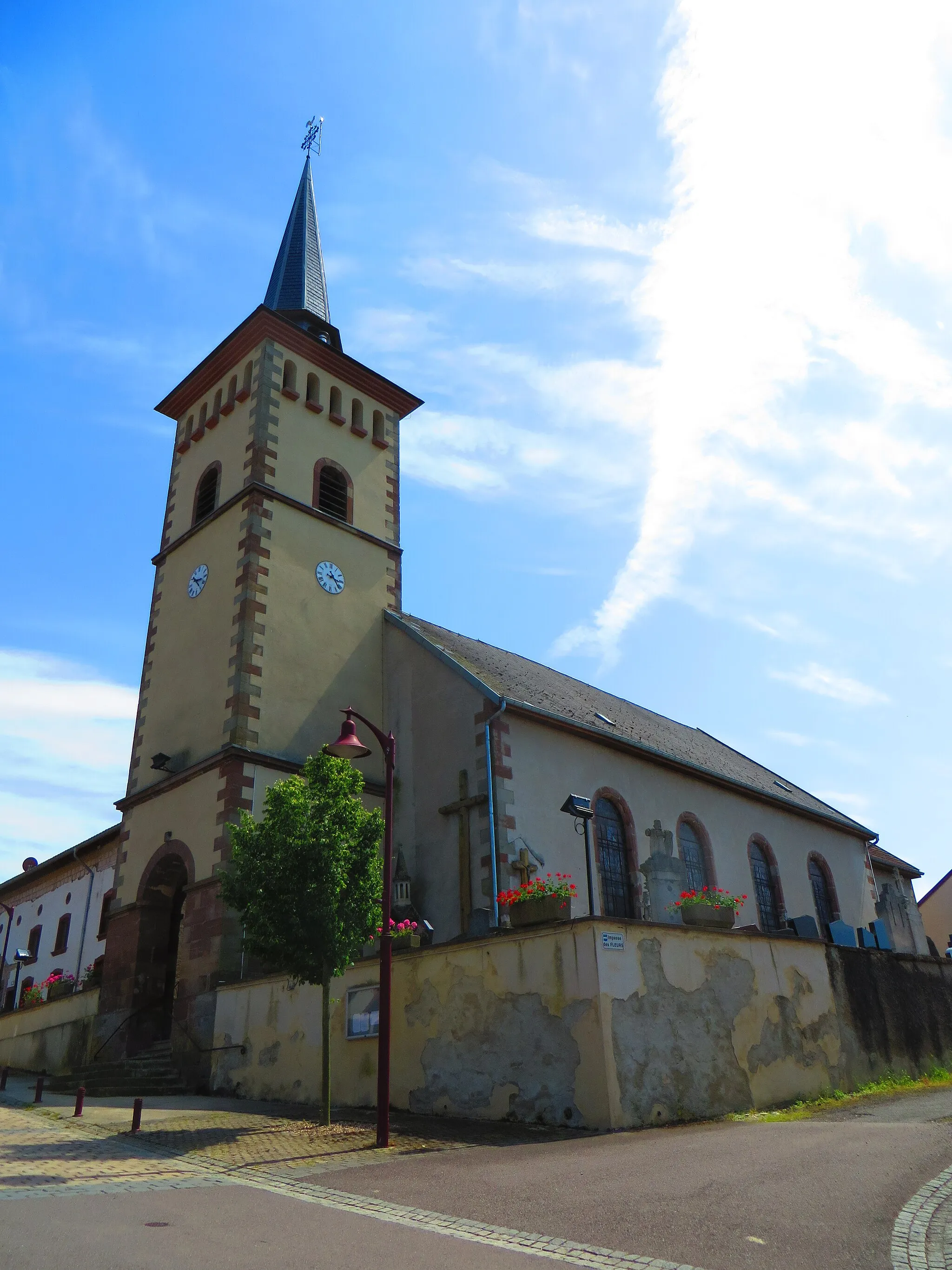 Photo showing: Guerstling eglise