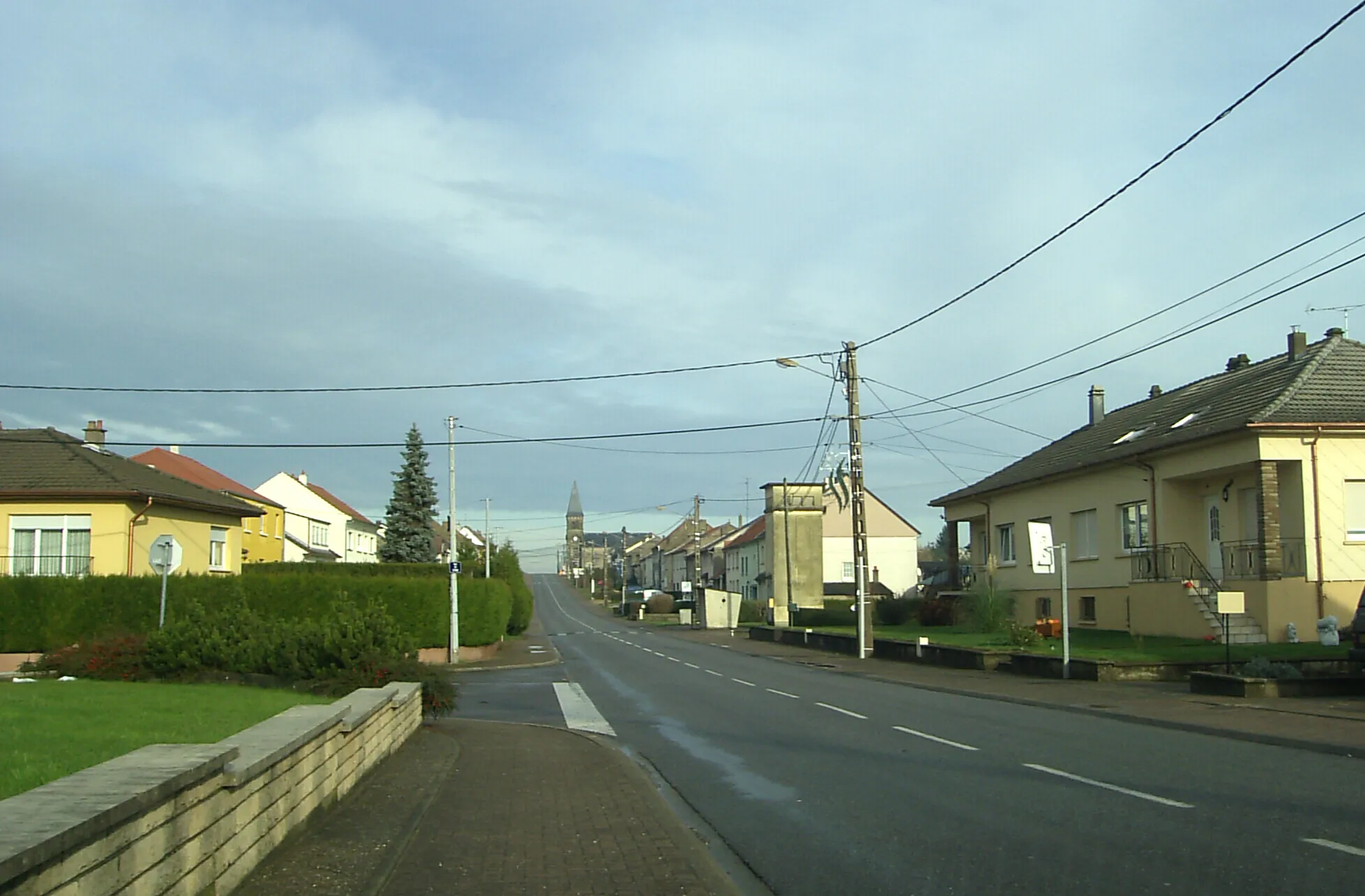 Photo showing: Henriville, rue de la Libération