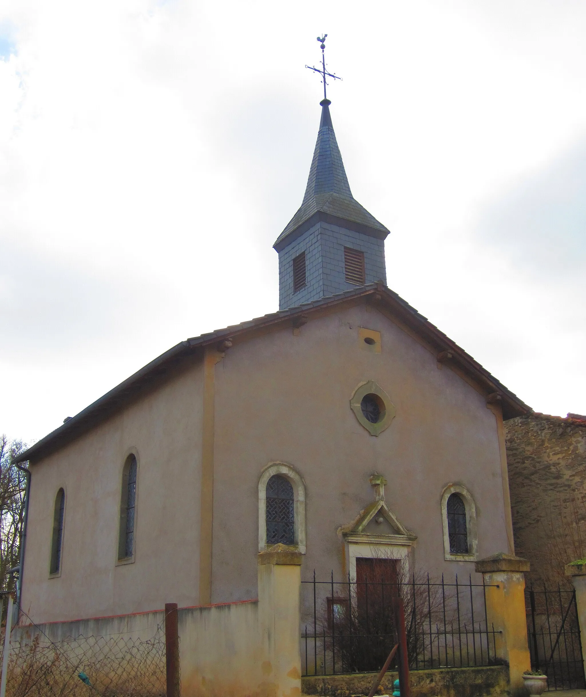 Photo showing: Megange chapel