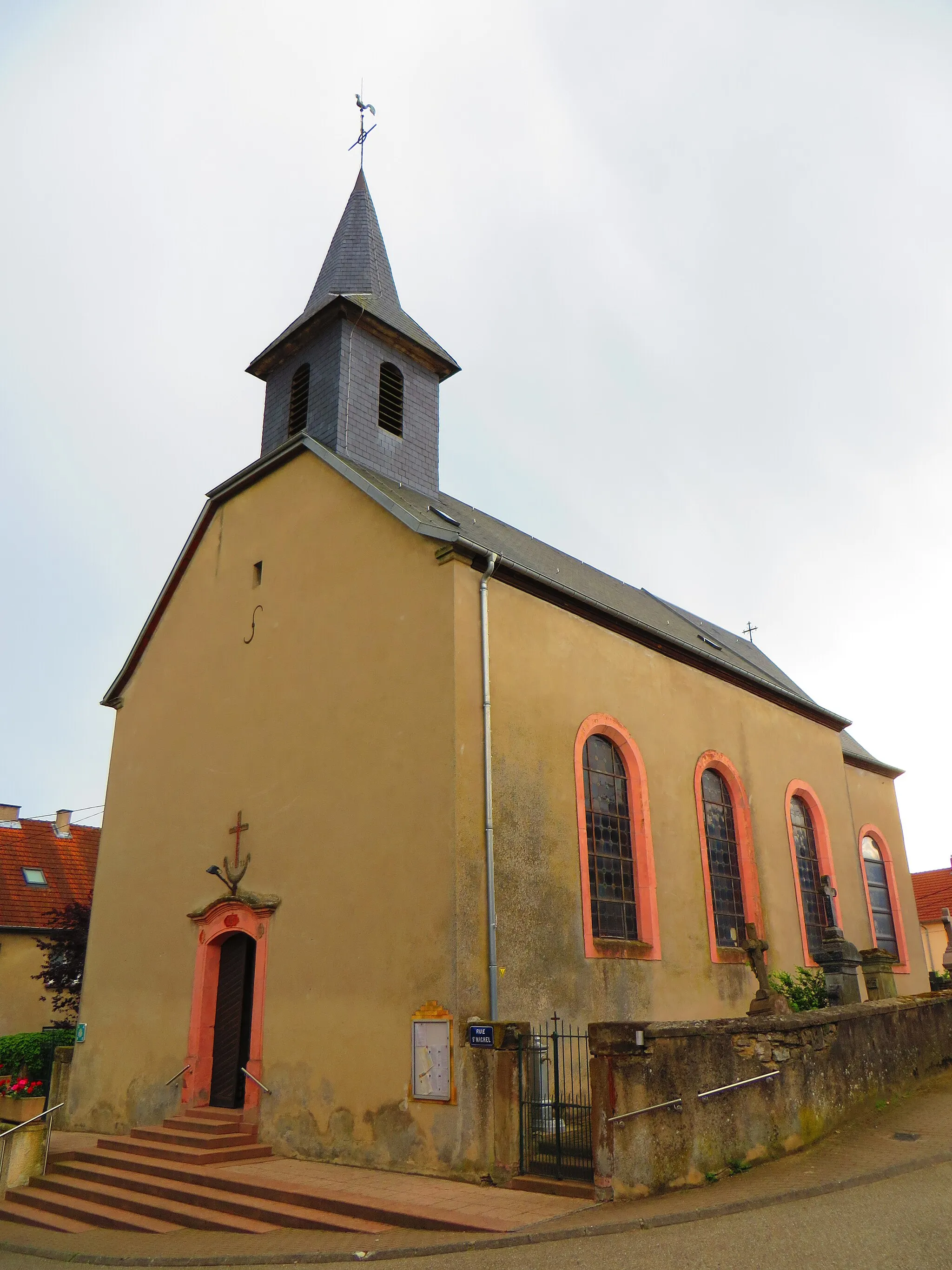 Photo showing: Nousseviller Saint Nabor Cadenbronn Église Saint-Michel