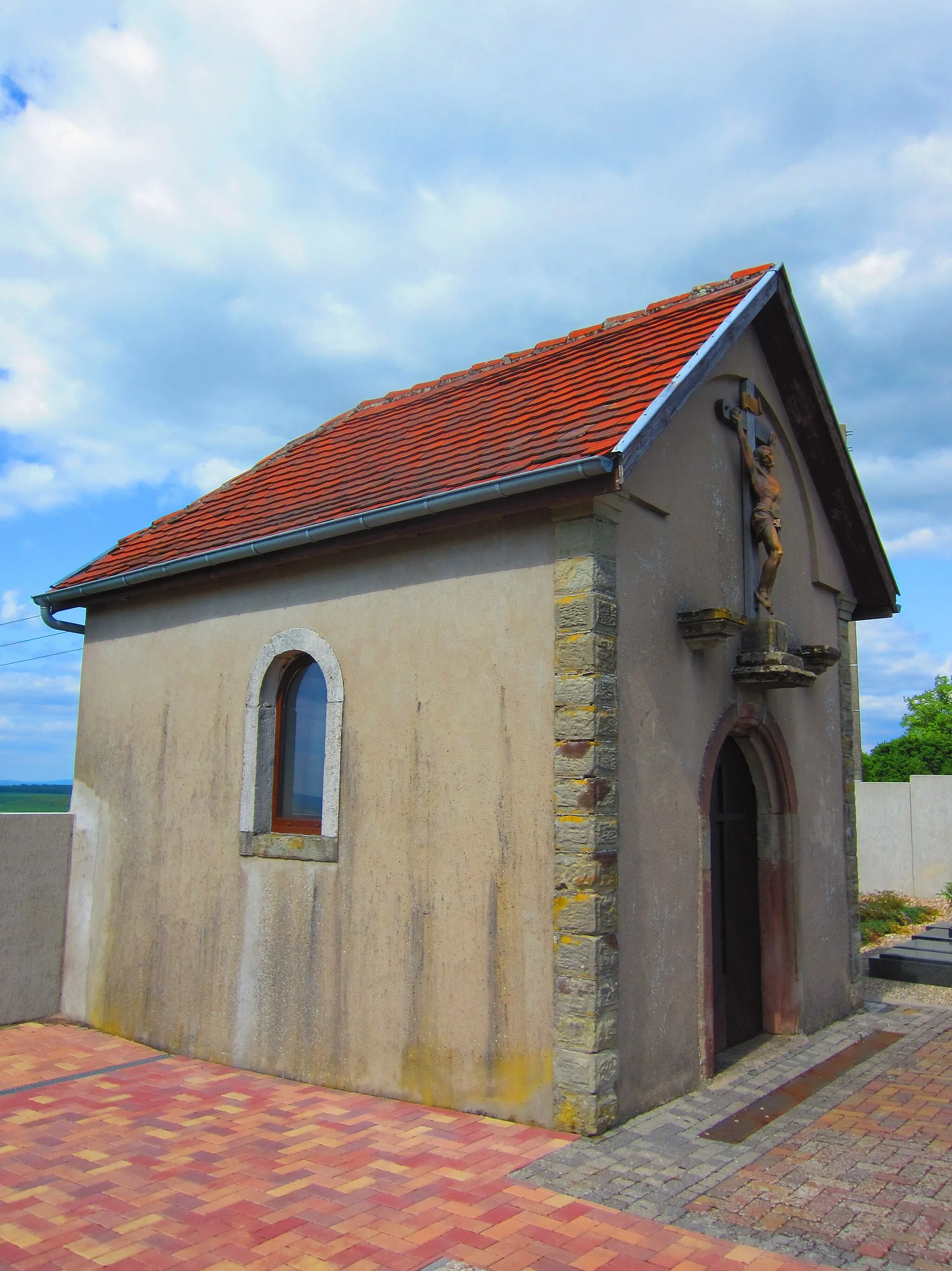 Photo showing: Tromborn chapel