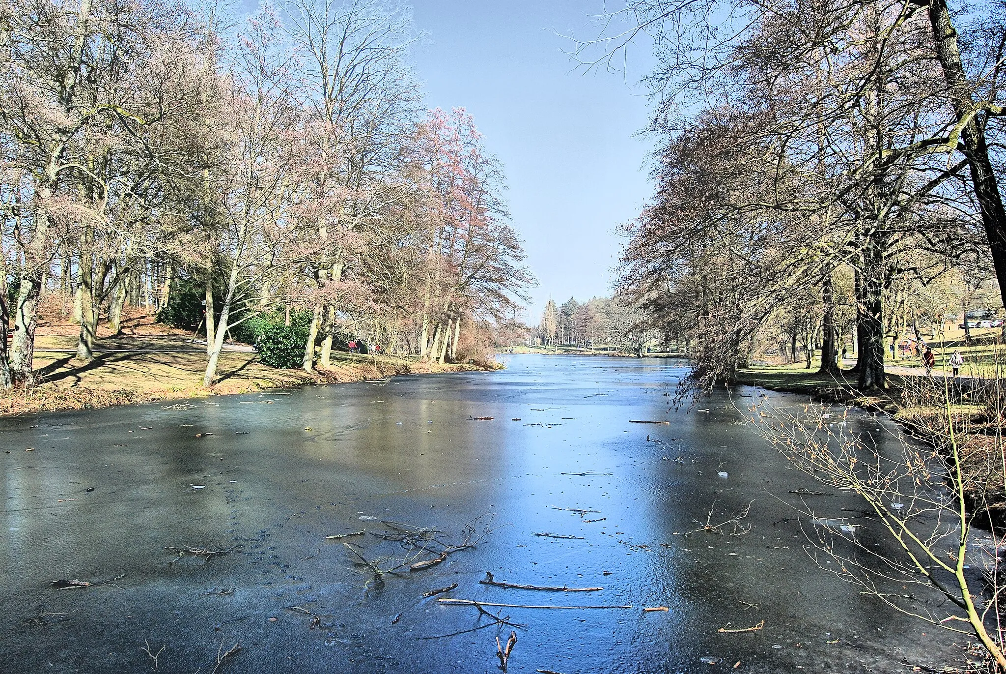 Photo showing: Weiher und Naherholungsgebiet in 66539 Haus Furpach, inzwischen wurde der Stadtteil in "Furpach" umbenannt, Stadtteil von Neunkirchen (Saarland, Deutschland), Fotograf: Elmar Ersch, 66299 Friedrichsthal, Saarland, Deutschland