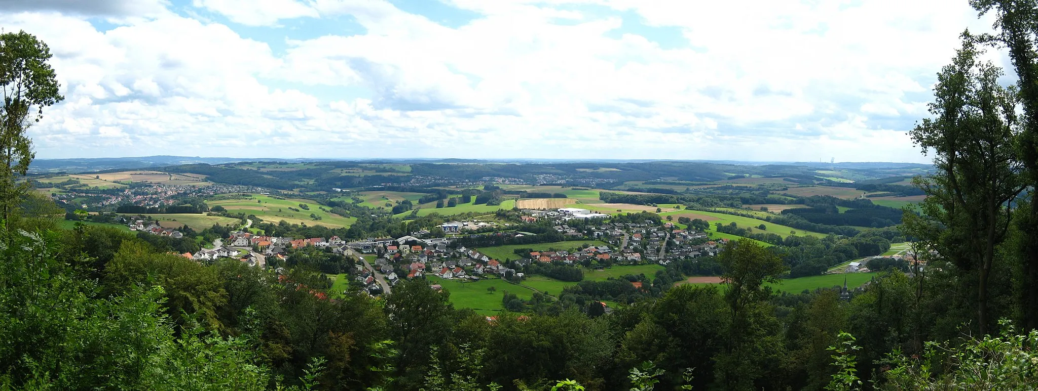 Photo showing: Tholey seen from Schaumberg, Saarland, Germany