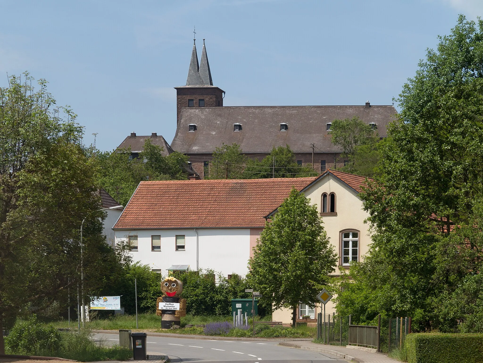 Photo showing: Wustweiler, Illingen, Saarland, Germany, catholic church Herz-Jesu
