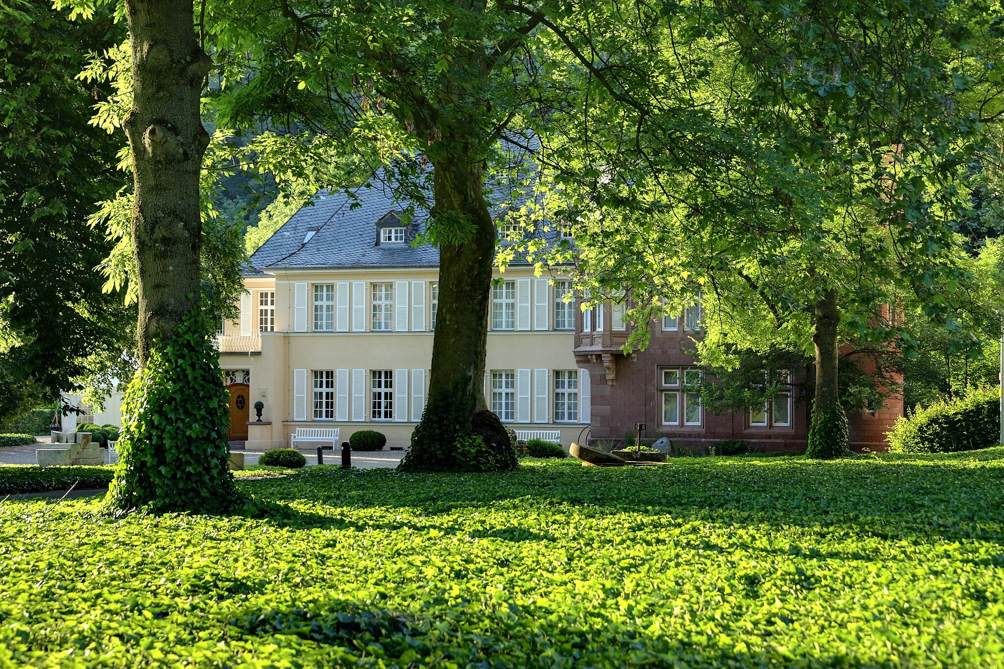 Photo showing: Schloss Fellenberg und Schlosspark