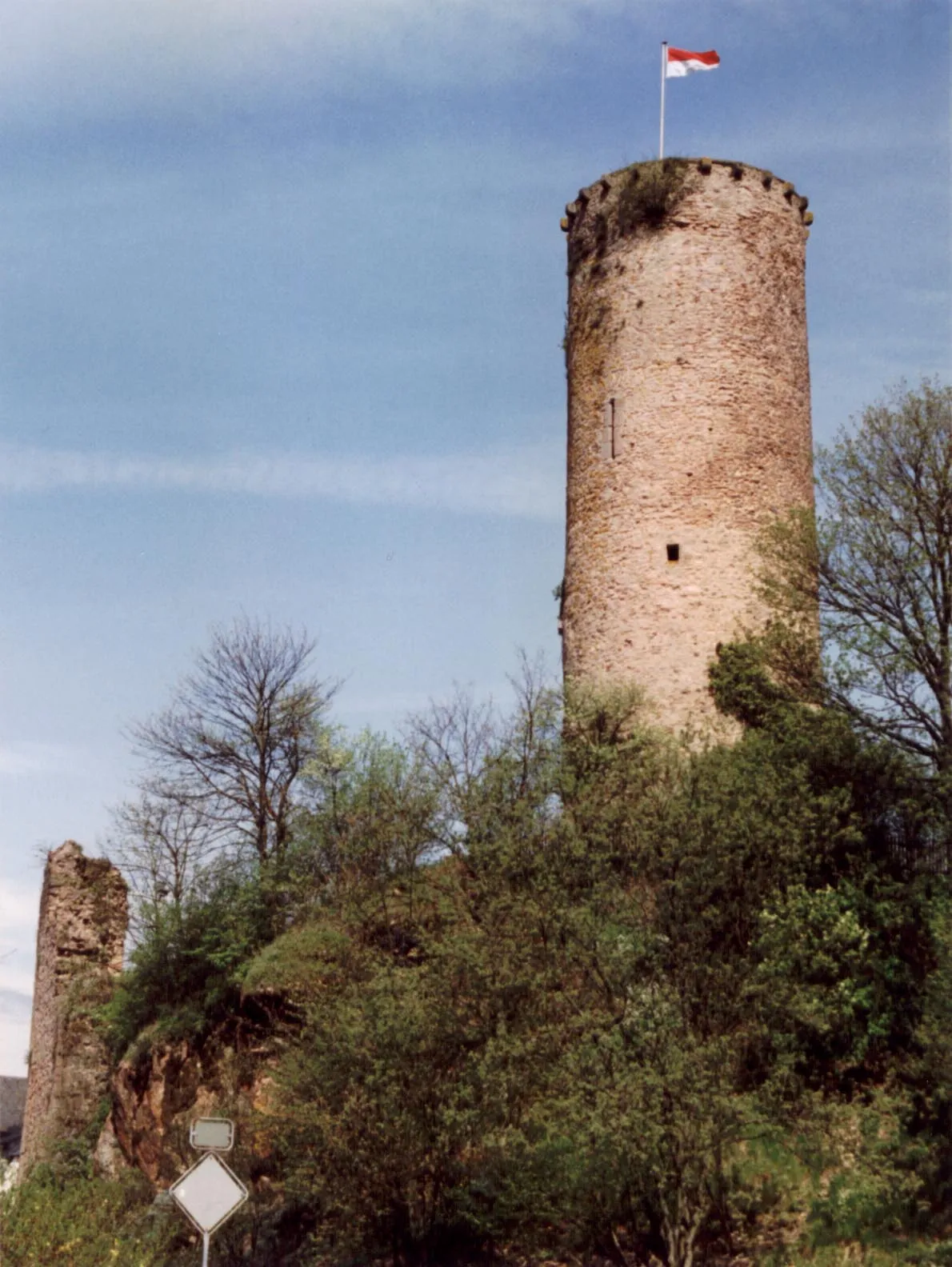 Photo showing: Burg Veldenz, Bergfried