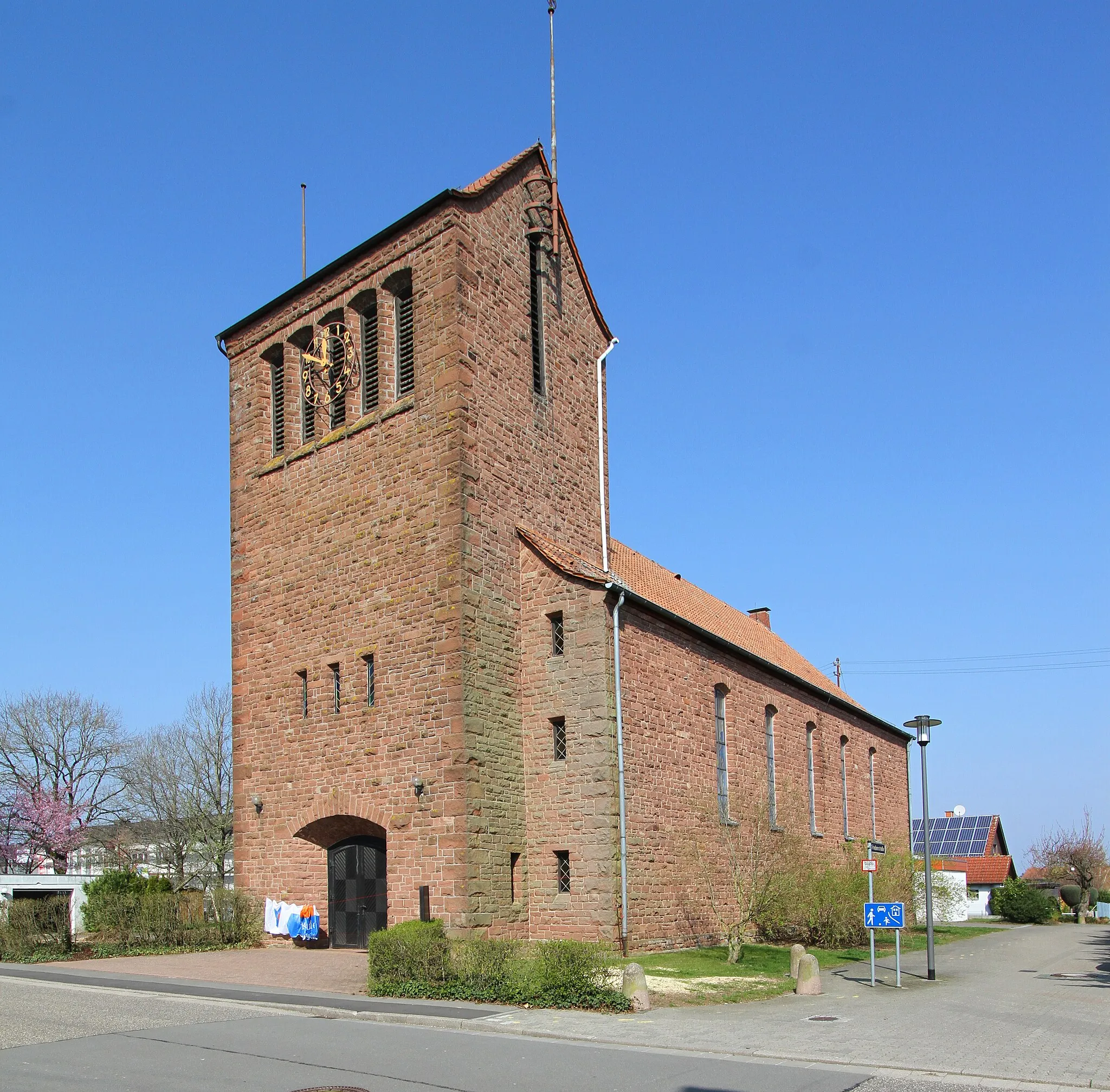 Photo showing: Protestant church in Pirmasens-Winzeln
