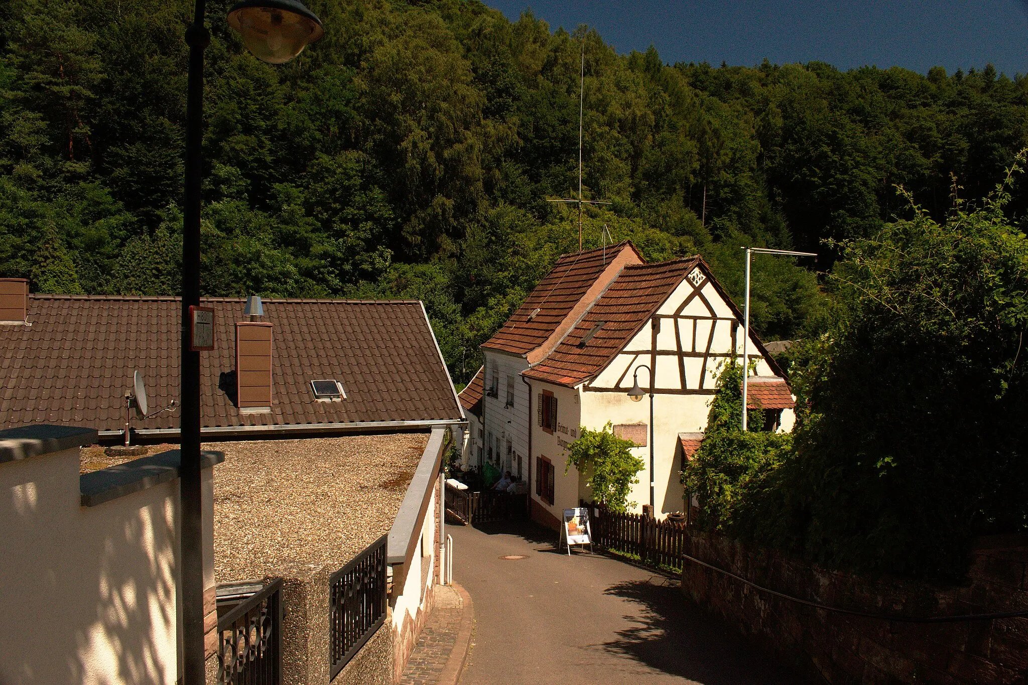Photo showing: Blick zu dem Heimat und Burgmuseum in Kirkel.