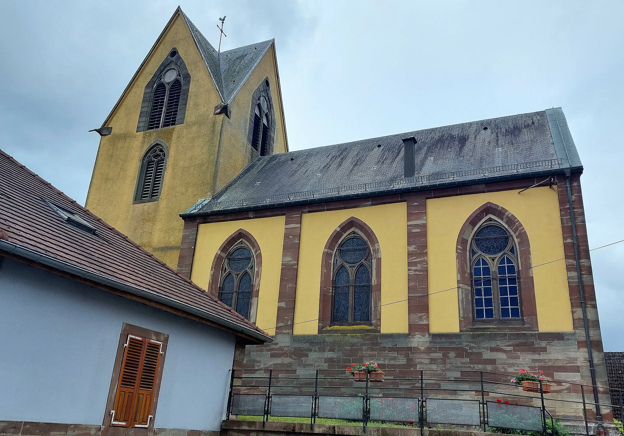 Photo showing: Eglise catholique Saint-Michel de Butten