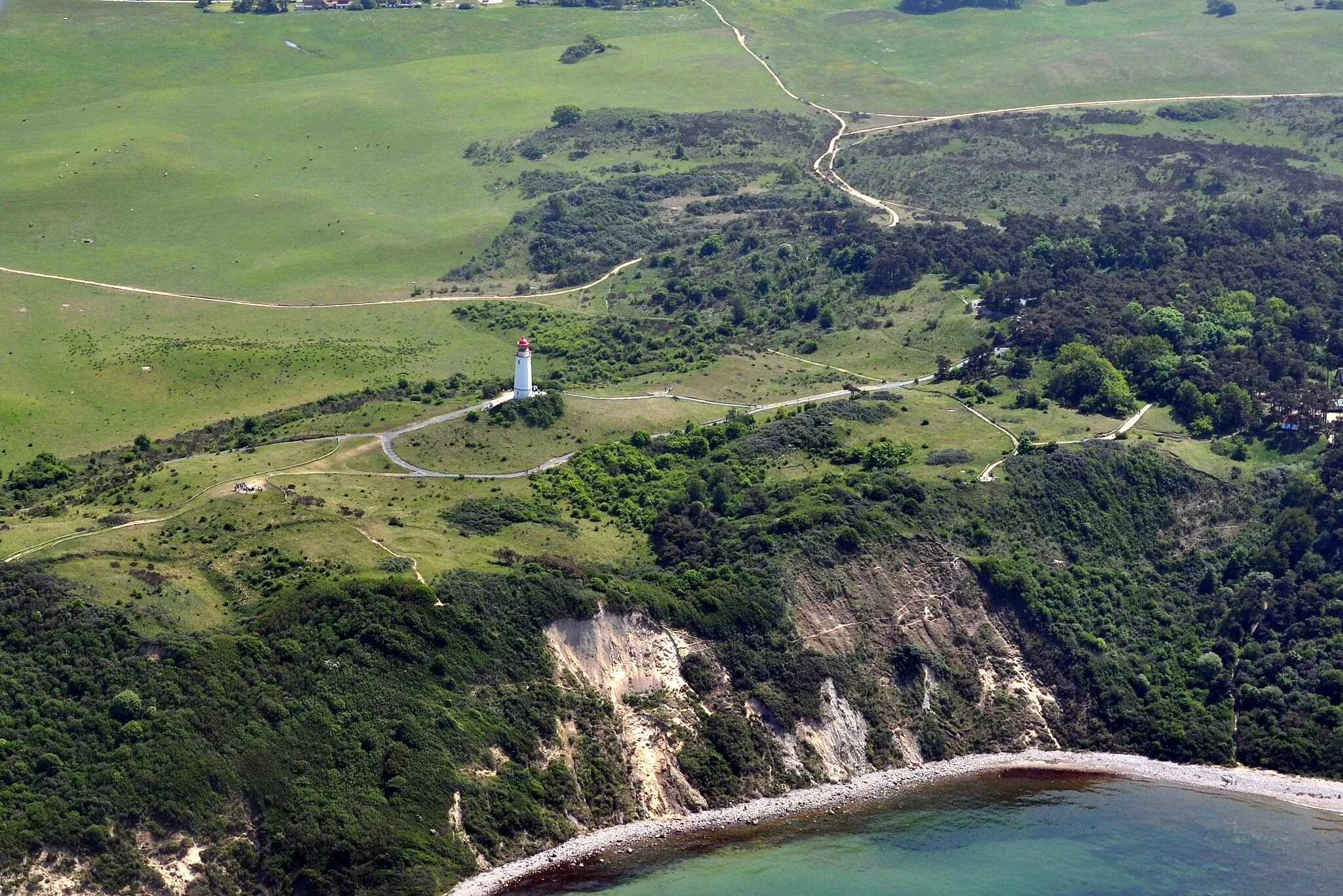 Photo showing: Die Bilder wurden von mir während eines einstündigen Rundflugs ab Flugplatz Güttin am 21. Mai 2011 aufgenommen. Die Bildbeschreibung steht im Dateinamen. Aufgenommen mit einer Nikon D5000 durch das Seitenfenster des Flugzeugs.