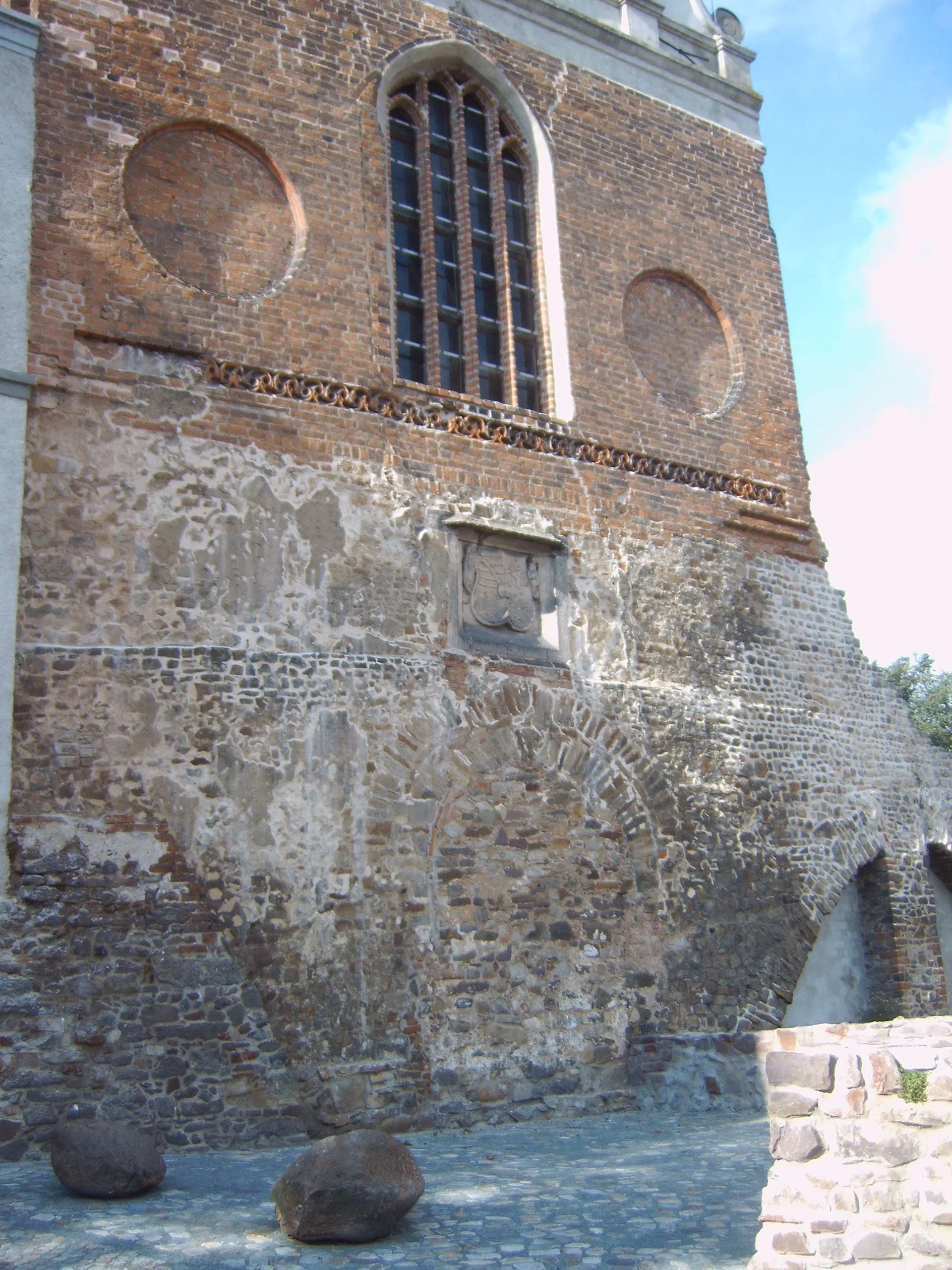 Photo showing: Ostfassade der Schlosskapelle, Schloss Wolmirstedt