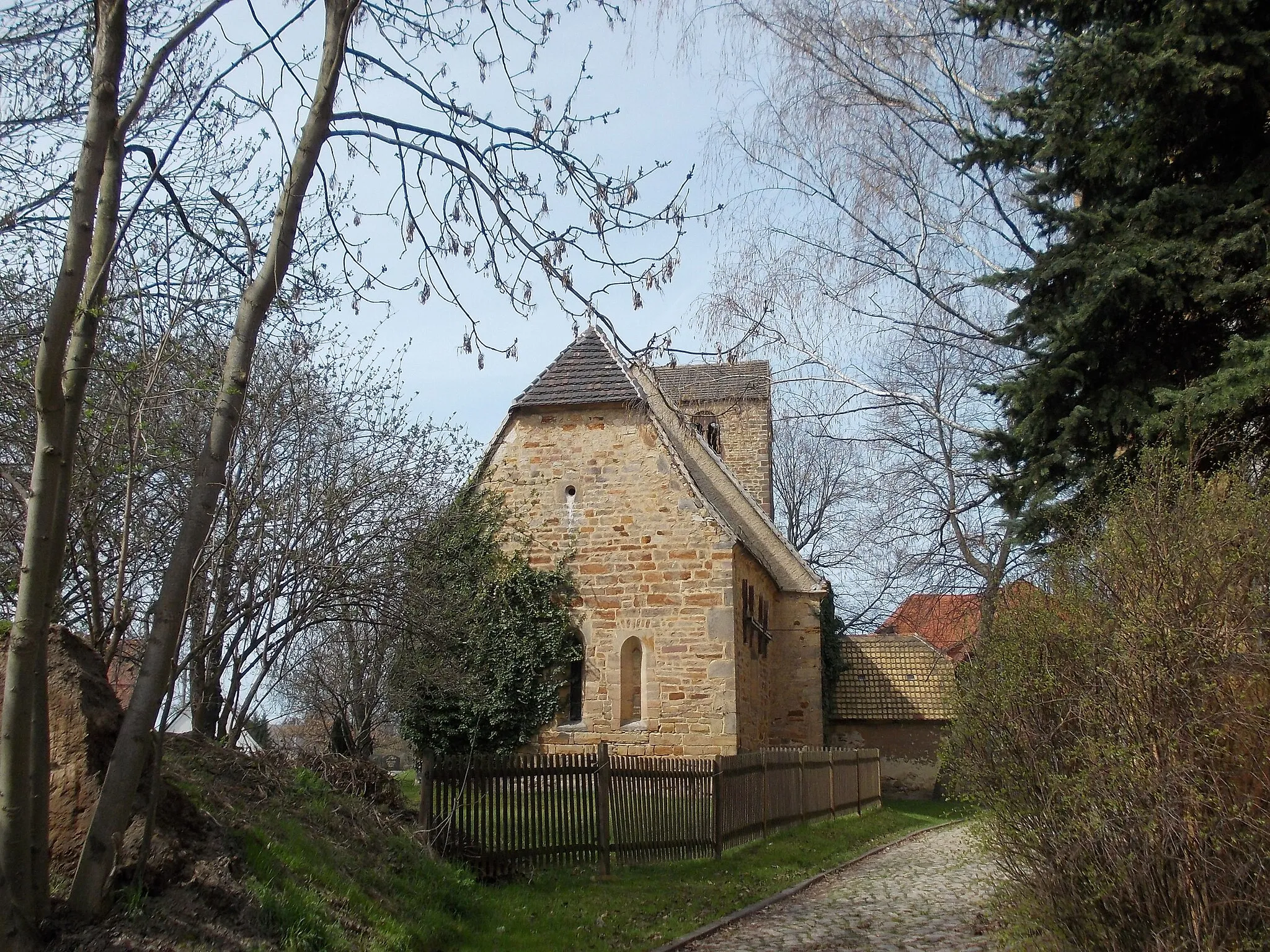 Photo showing: St. Anne's Church in Grossgräfendorf (Bad Lauchstädt, district of Saalekreis, Saxony-Anhalt)