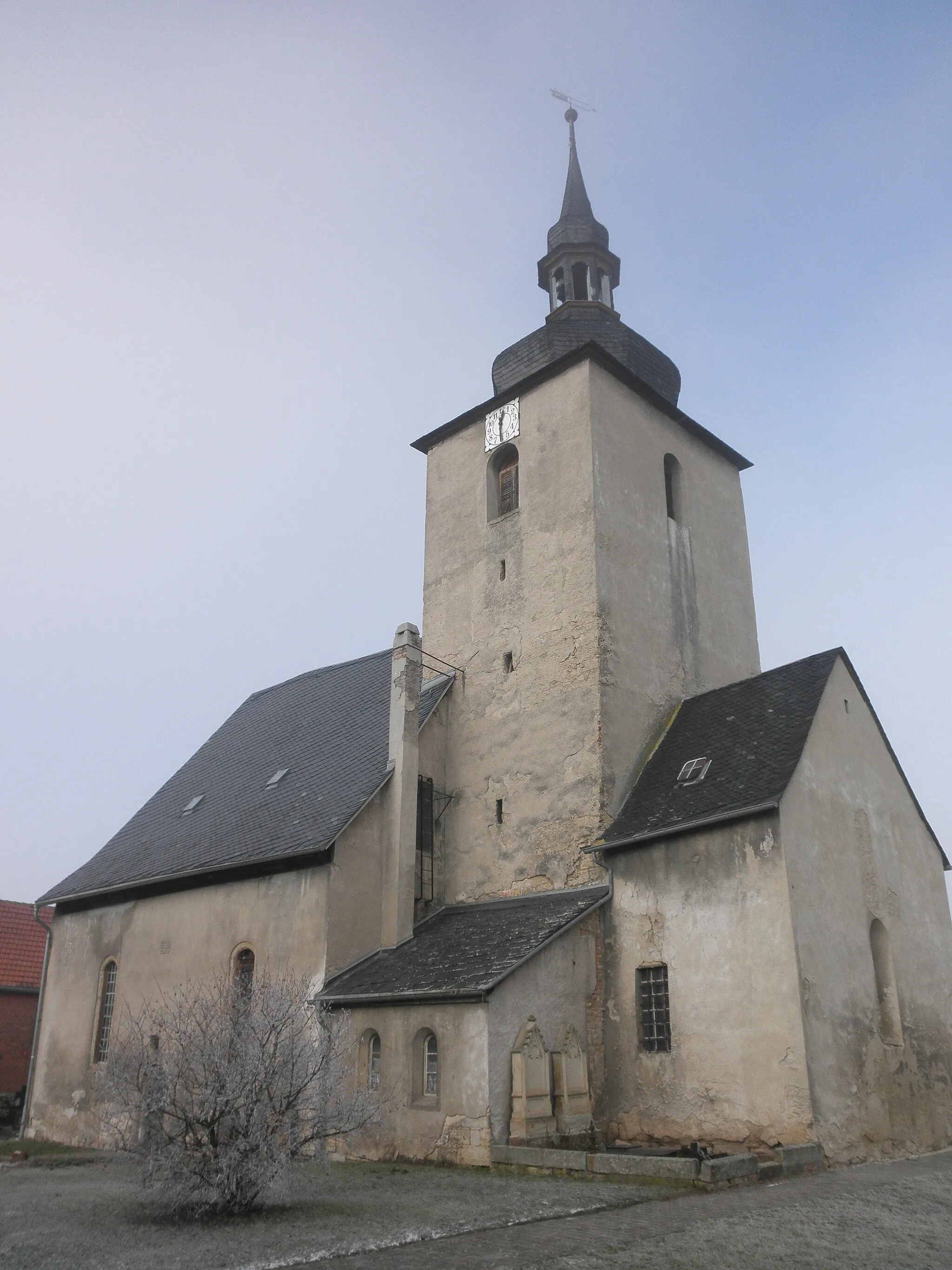 Photo showing: Church in Hemleben in Thuringia