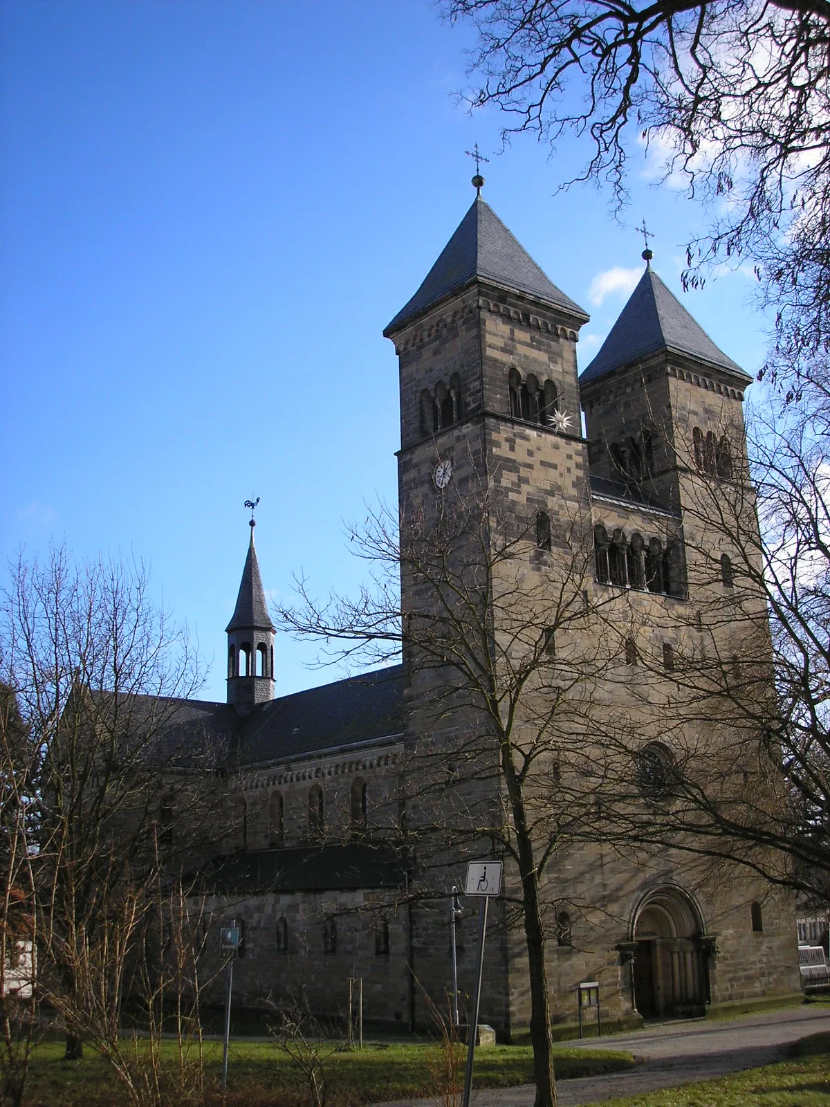 Photo showing: Die Klosterkirche in Bad Klosterlausnitz (Thüringen).