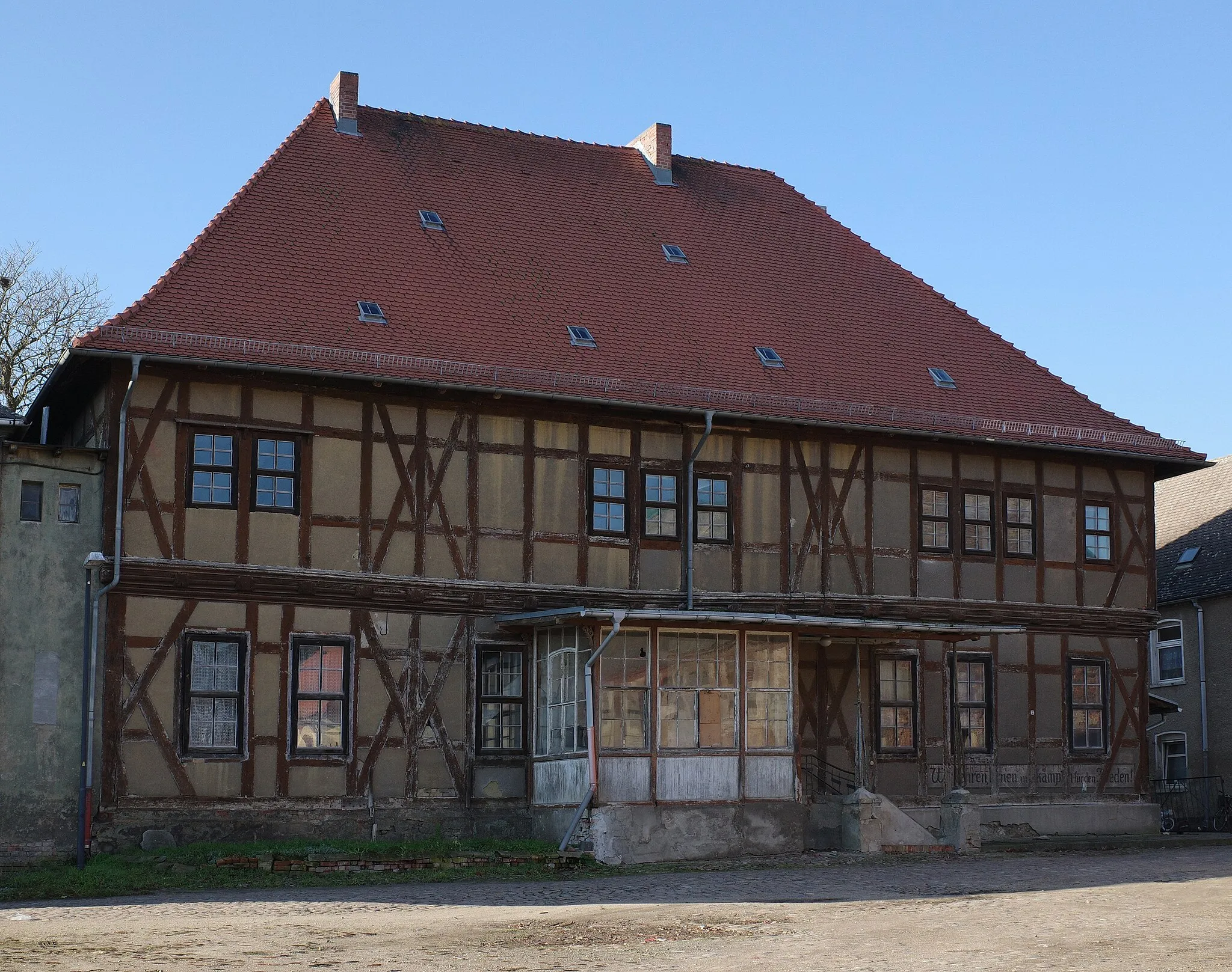 Photo showing: This is a picture of the Saxony-Anhalt Kulturdenkmal (cultural heritage monument) with the ID