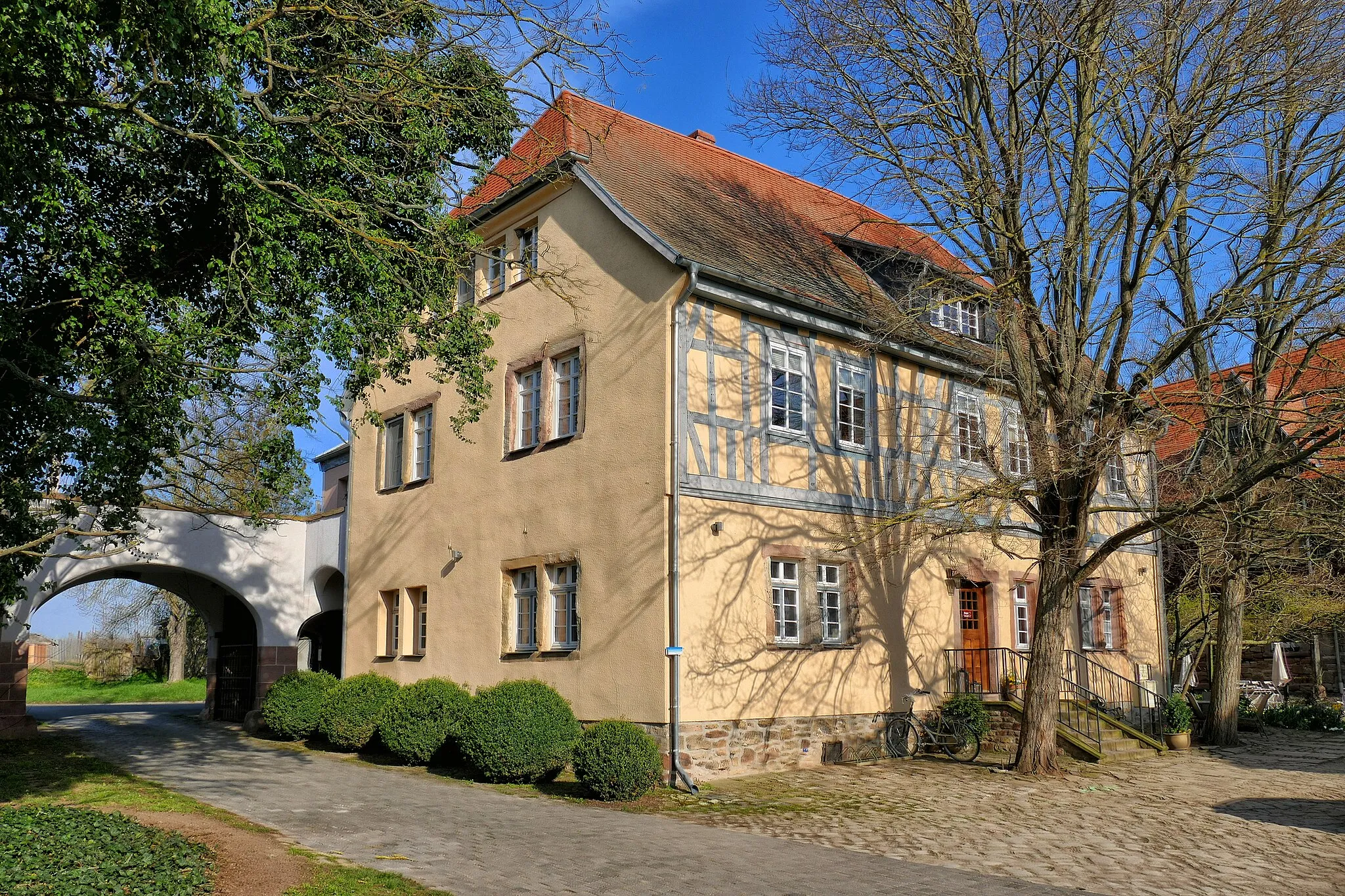 Photo showing: Rittergut Braunsroda Gutshaus, Heidelbergstraße 1, Braunsroda