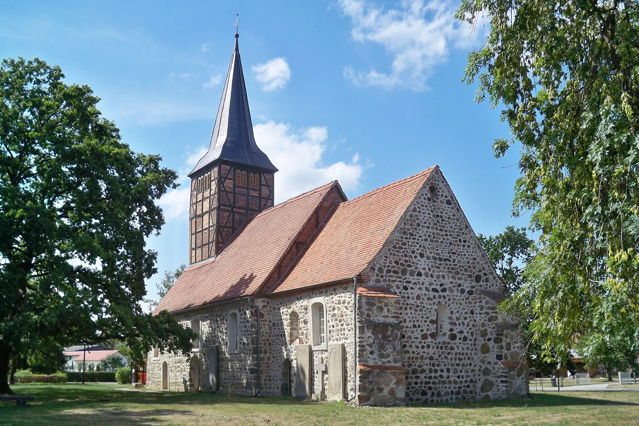 Photo showing: Solpke, Gardelegen, Saxony-Anhalt, village church