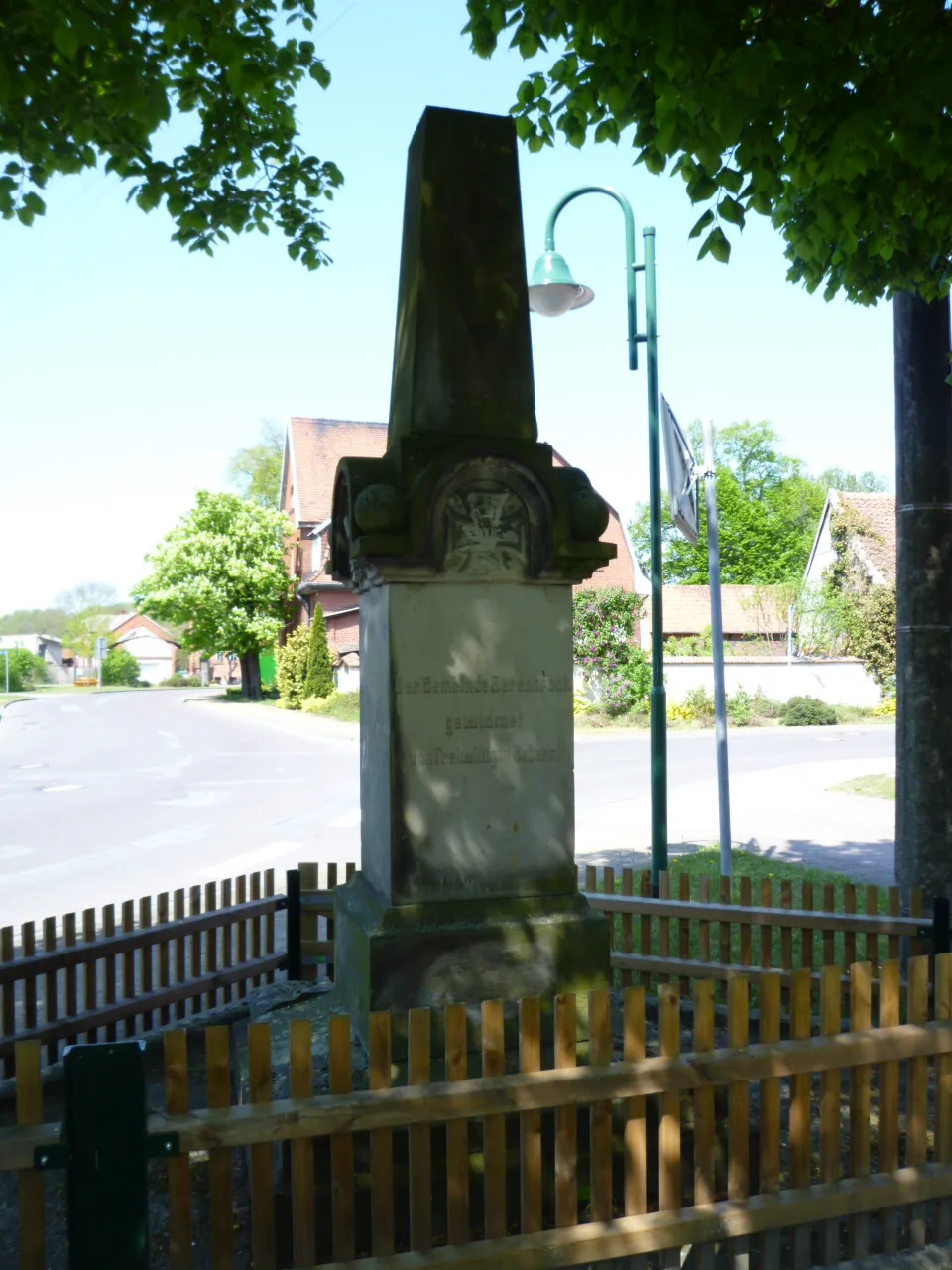 Photo showing: Das Berenbrocker Kriegerdenkmal für seine gefallenen Söhne des Ersten Weltkriegs. Hinteransicht