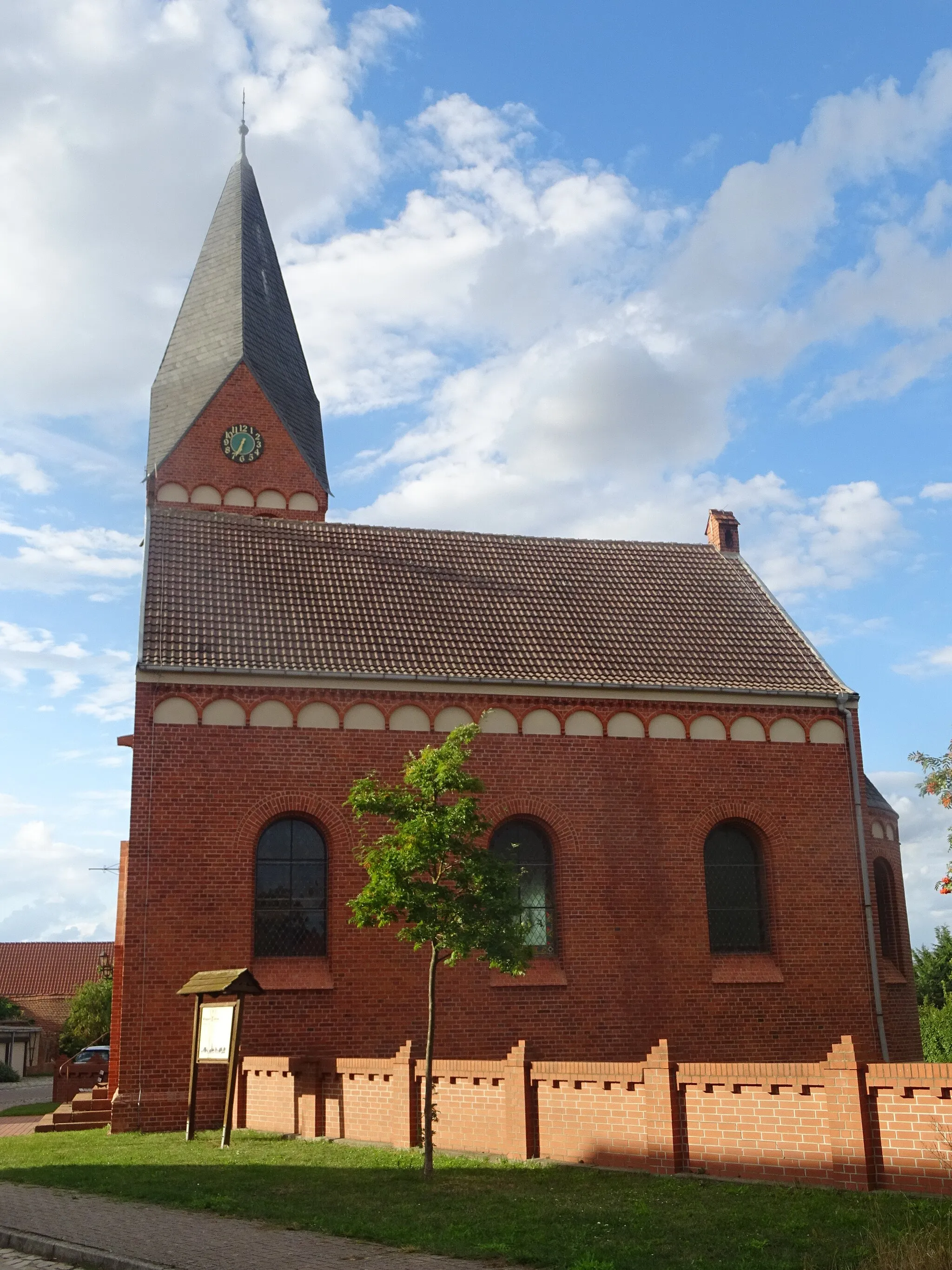 Photo showing: Schelldorf, Dorfkirche