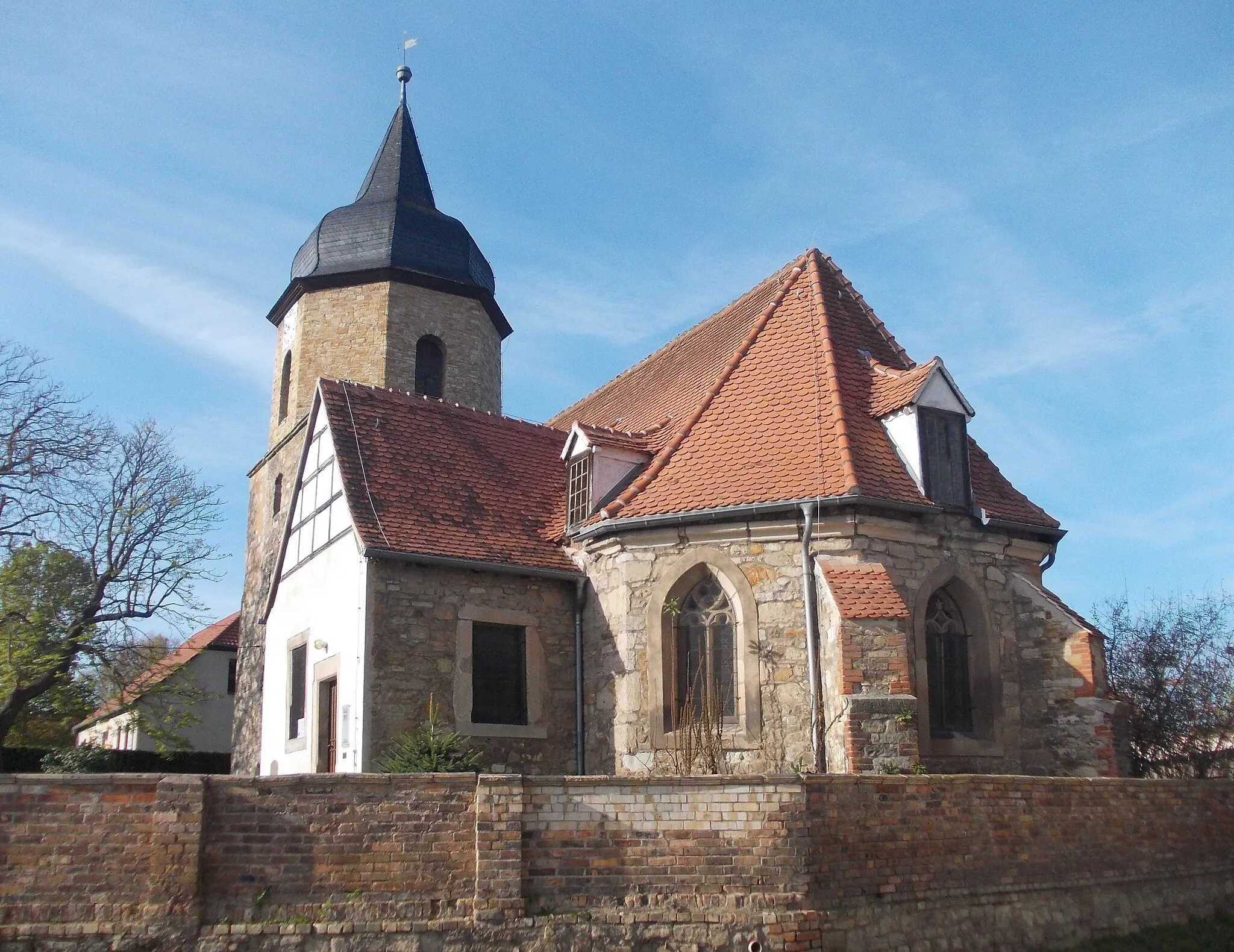 Photo showing: St. Benedict's Church in Schochwitz (Salzatal, district: Saalekreis, Saxony-Anhalt)