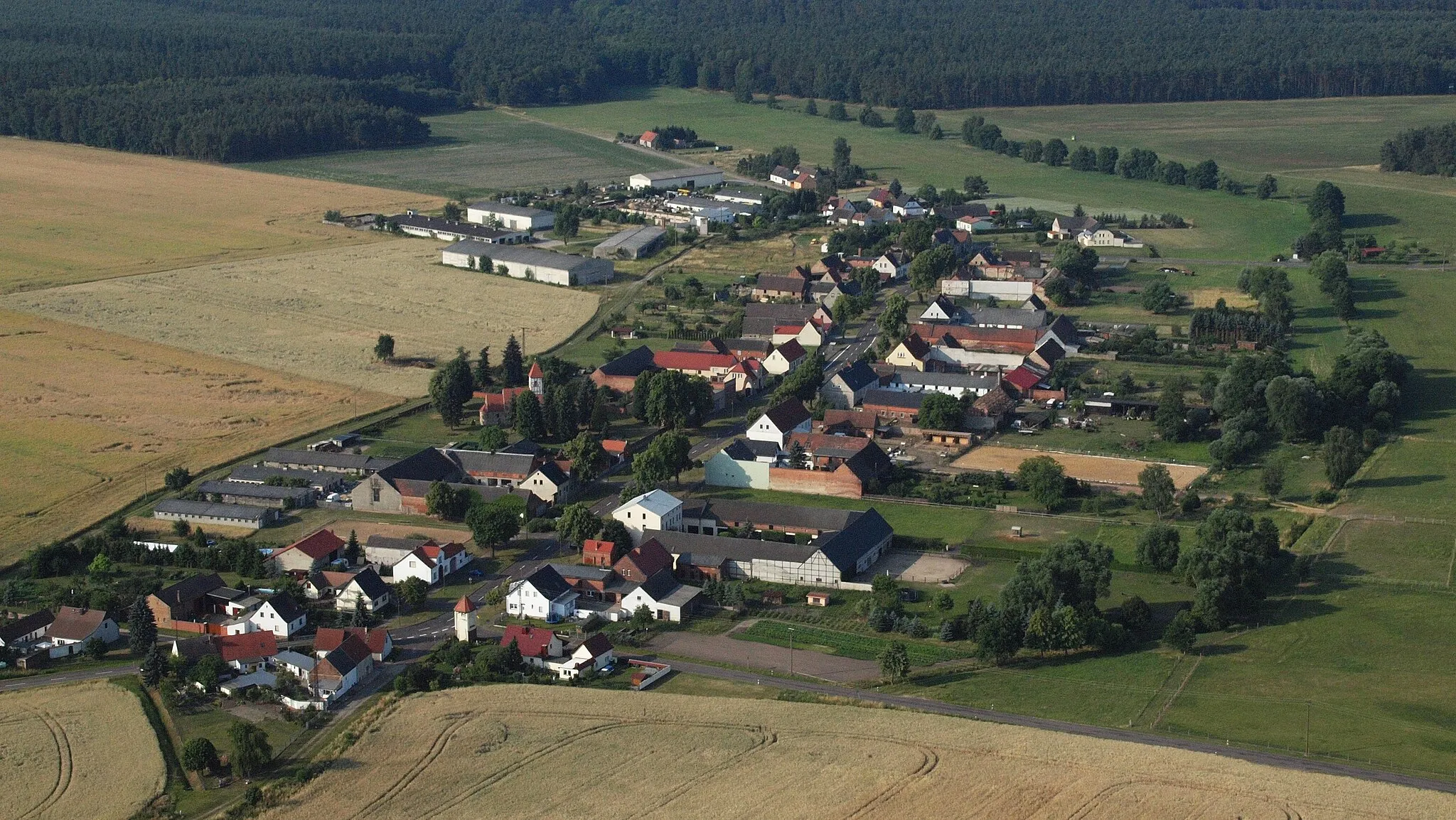 Photo showing: Thießen-Luko, Luftaufnahme (2015)