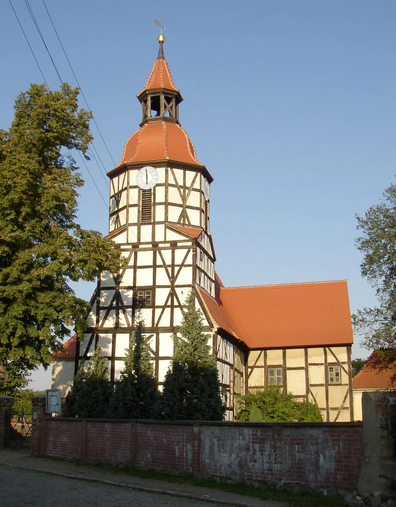 Photo showing: Cross Church in Klieken in Saxony-Anhalt, Germany