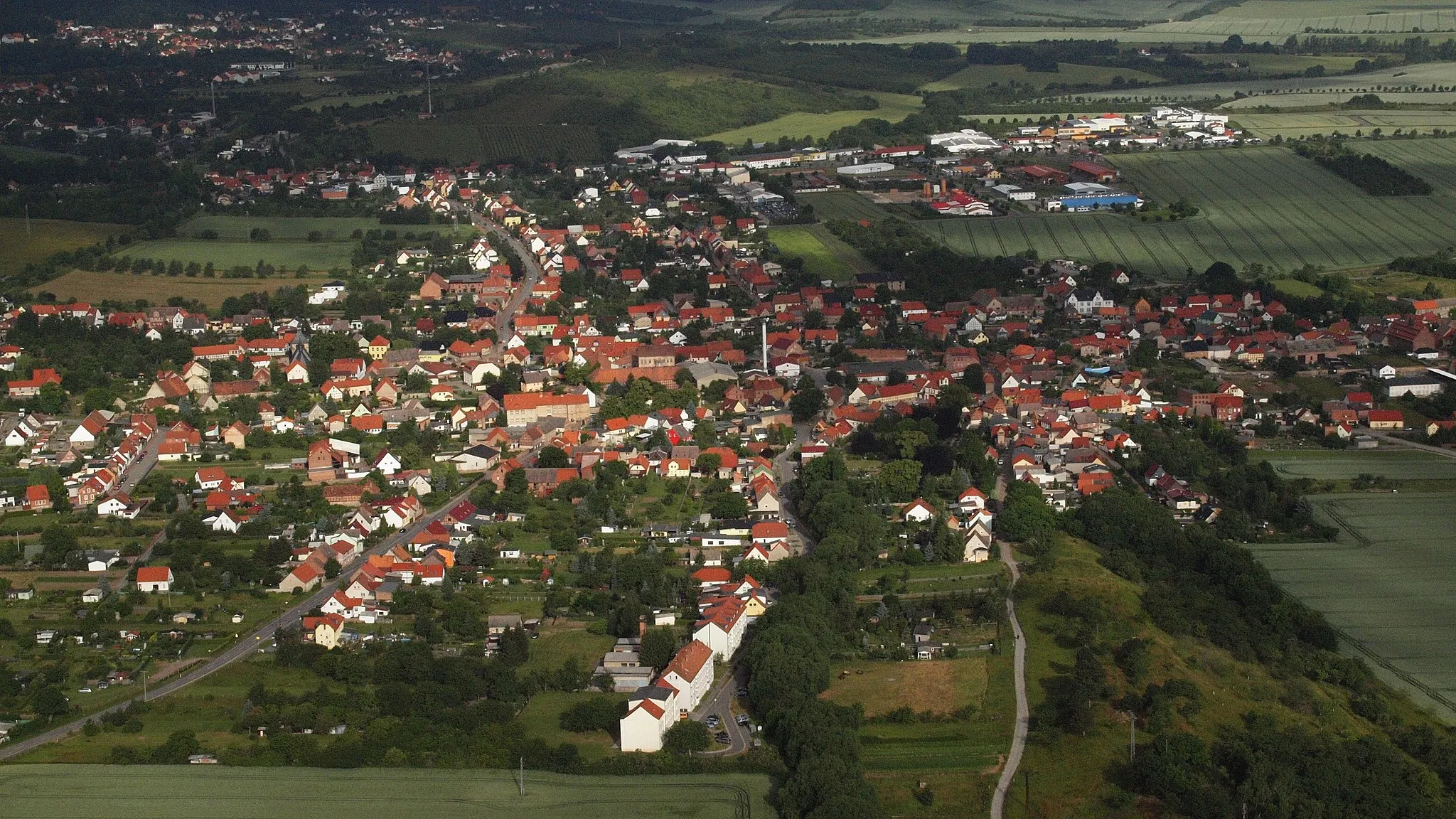 Photo showing: Rieder: Luftaufnahme aus östlicher Sicht