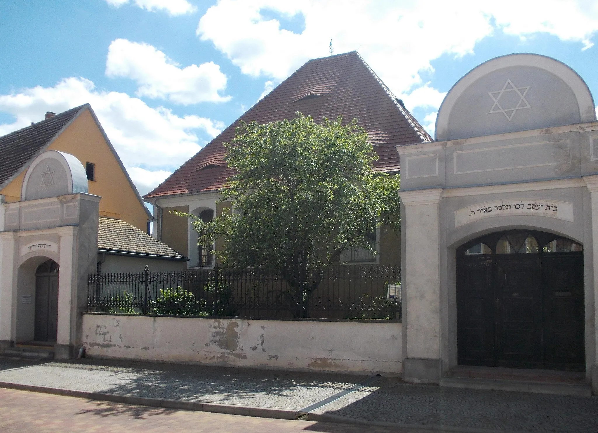 Photo showing: The synagogue of Gröbzig (Südliches Anhalt, Anhalt-Bitterfeld district, Saxony-Anhalt)