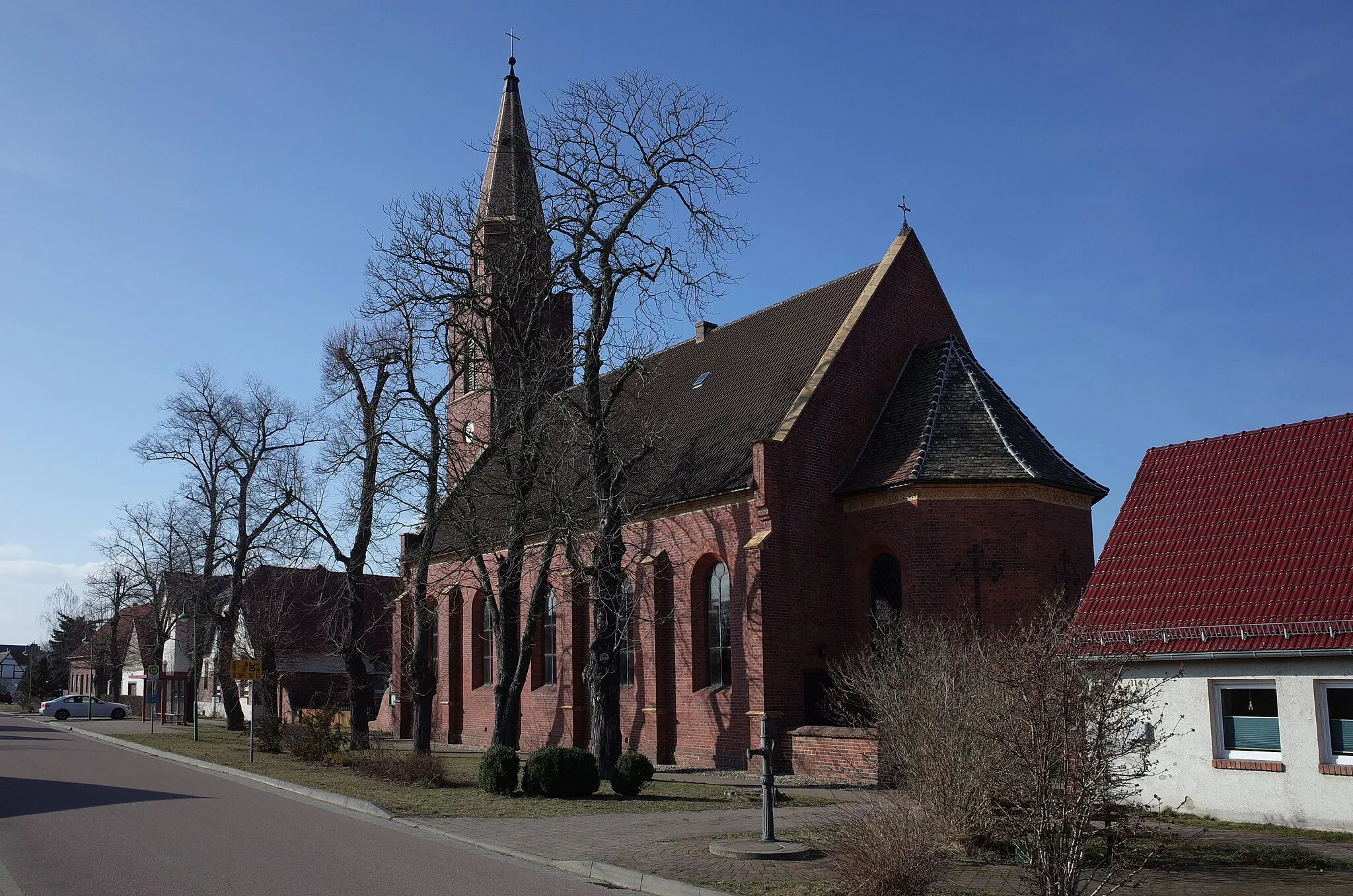 Photo showing: This is a picture of the Saxony-Anhalt Kulturdenkmal (cultural heritage monument) with the ID