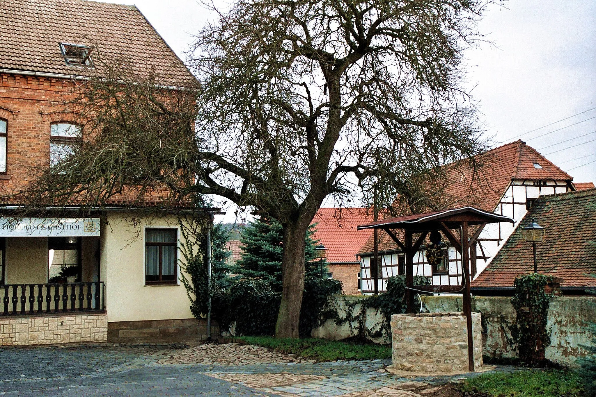 Photo showing: Holdenstedt (Allstedt), the former inn