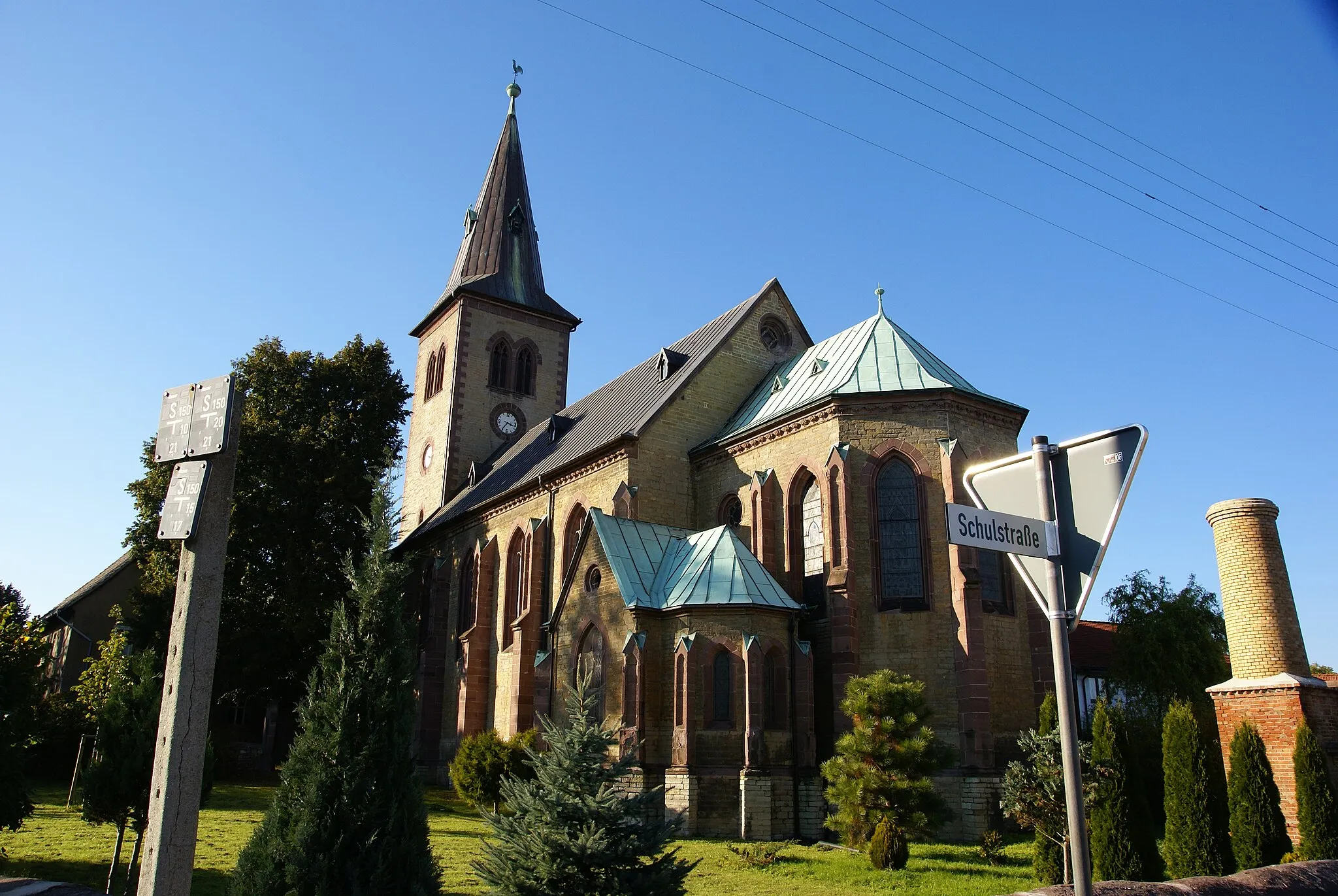 Photo showing: Die Dorfkirche von Arnstedt im Landkreis Mansfeld-Südharz