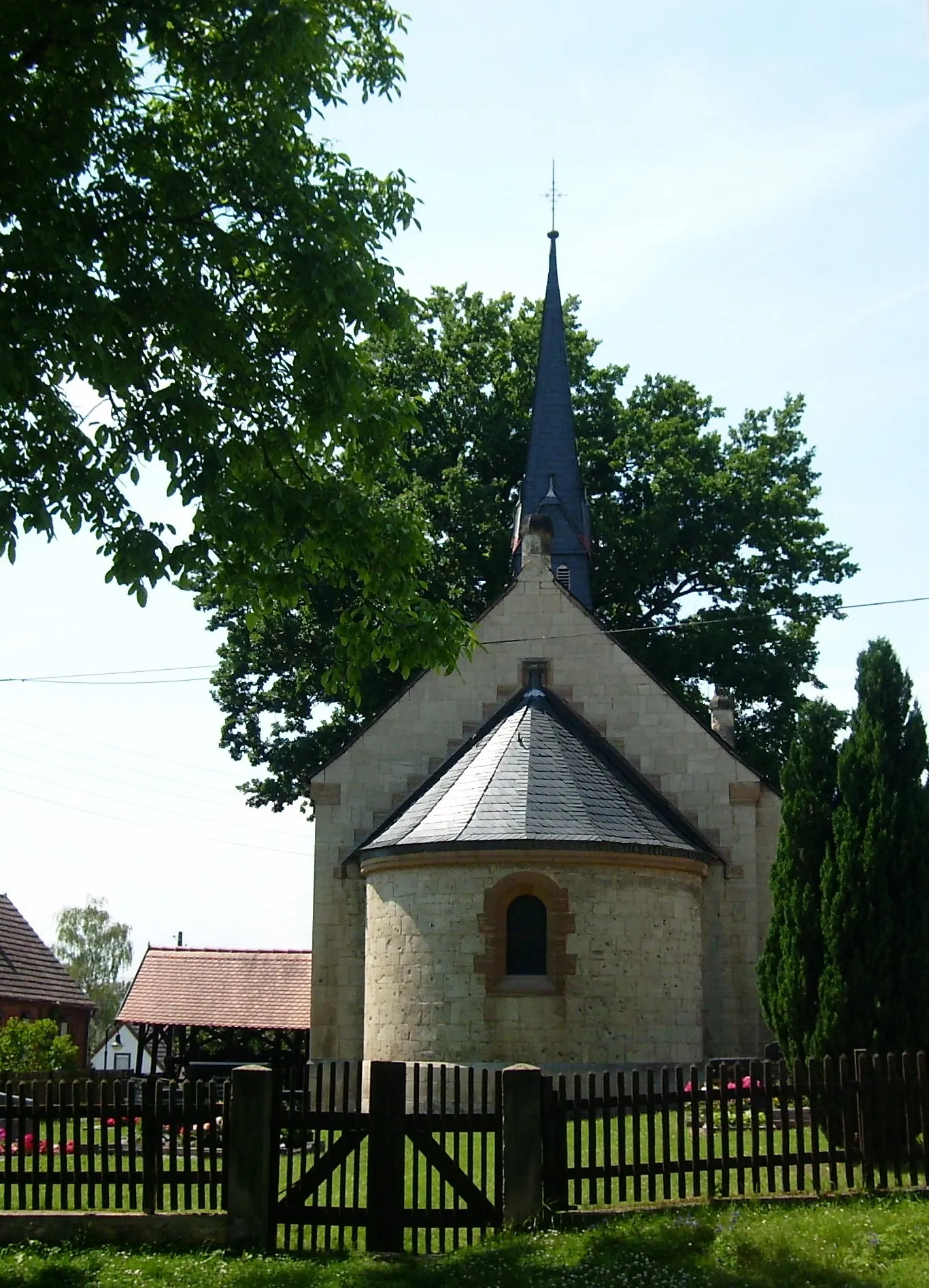 Photo showing: Taugwitz church from the east (Lanitz-Hassel-Tal, district of Burgenlandkreis, Saxony-Anhalt)