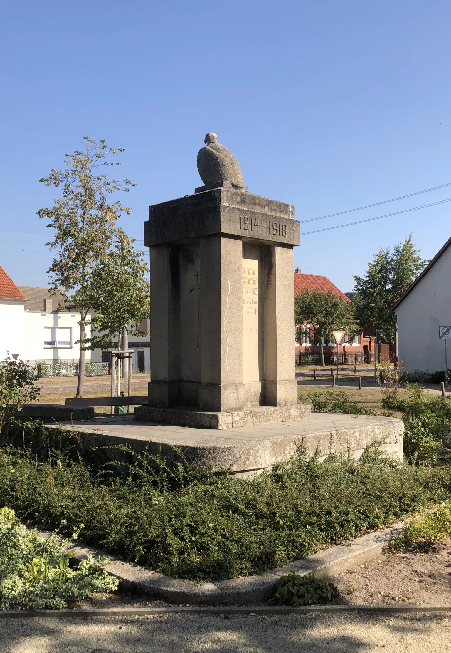 Photo showing: Kriegerdenkmal Woltersdorf