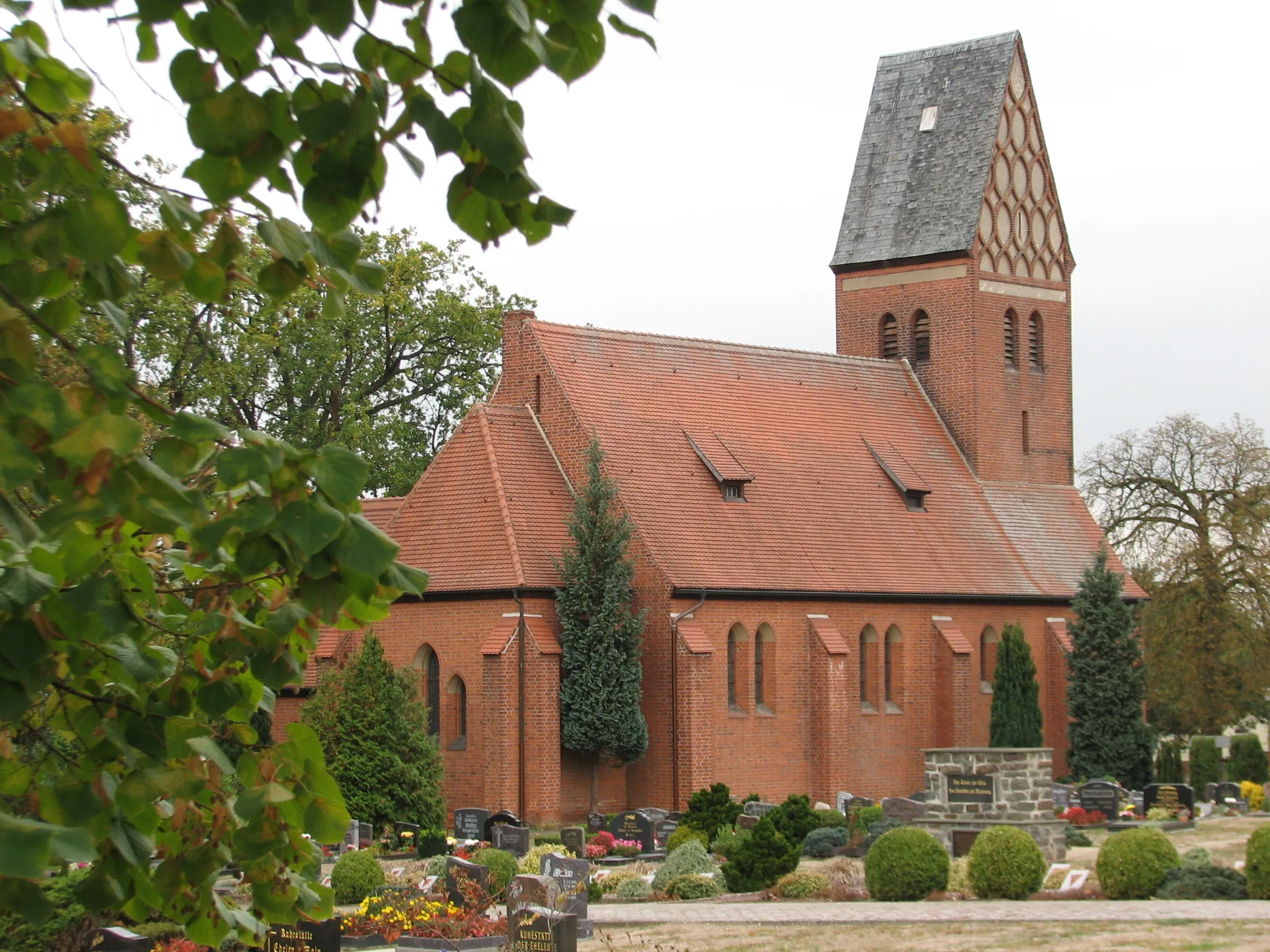 Photo showing: Kirche zu Jävenitz (Oktober 2018)