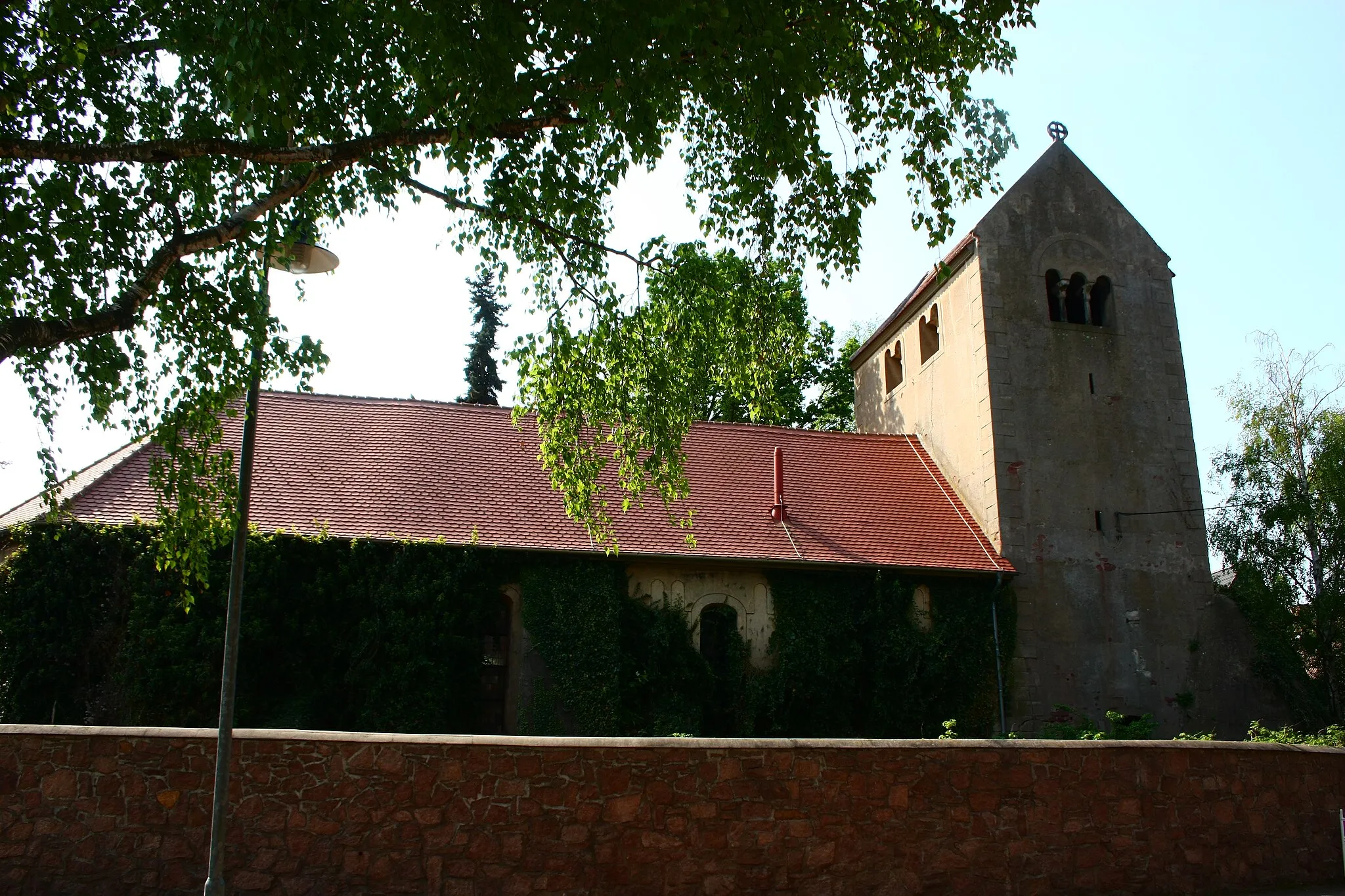 Photo showing: die Dorfkirche St. Johannis von Domnitz