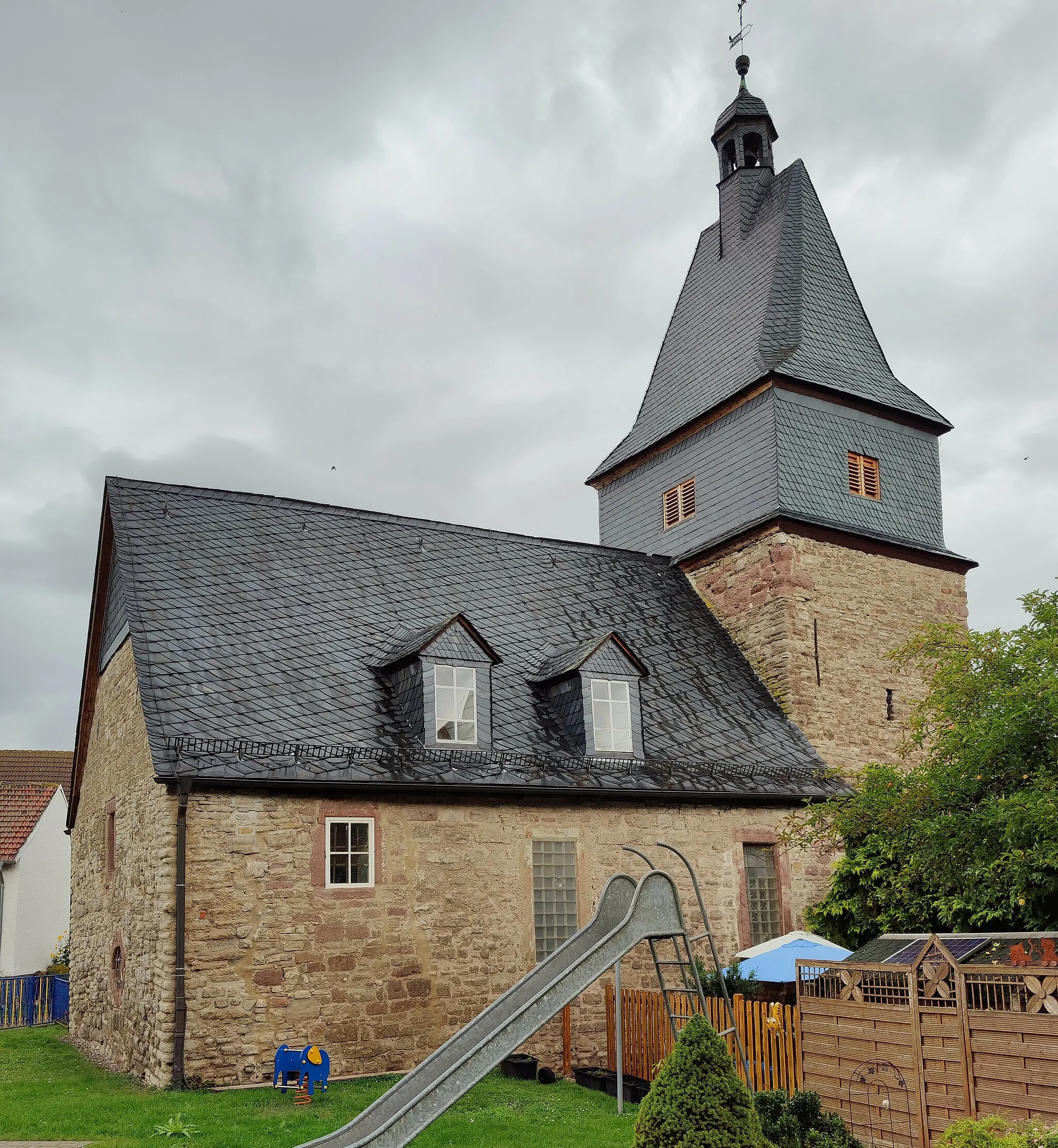 Photo showing: Evangelische Dorfkirche St. Martin Martinsrieth, Gemeinde Wallhausen, Landkreis Mansfeld-Südharz, Sachsen-Anhalt, Deutschland